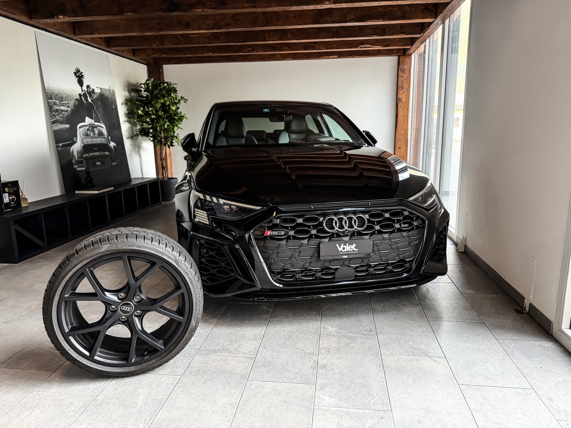 AUDI RS3 Sportback 2.5 TSI quattro S-tronic-image-2