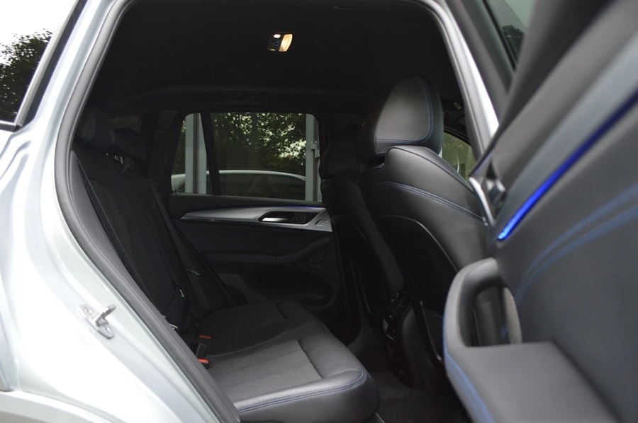 BMW X3 xDrive 48V 20d Pure M Sport Steptronic-image-8