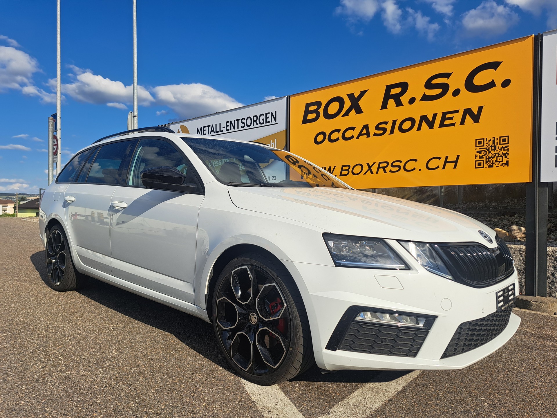 SKODA Octavia Combi 2.0 TDI RS Final Edition 4x4 DSG-image-0