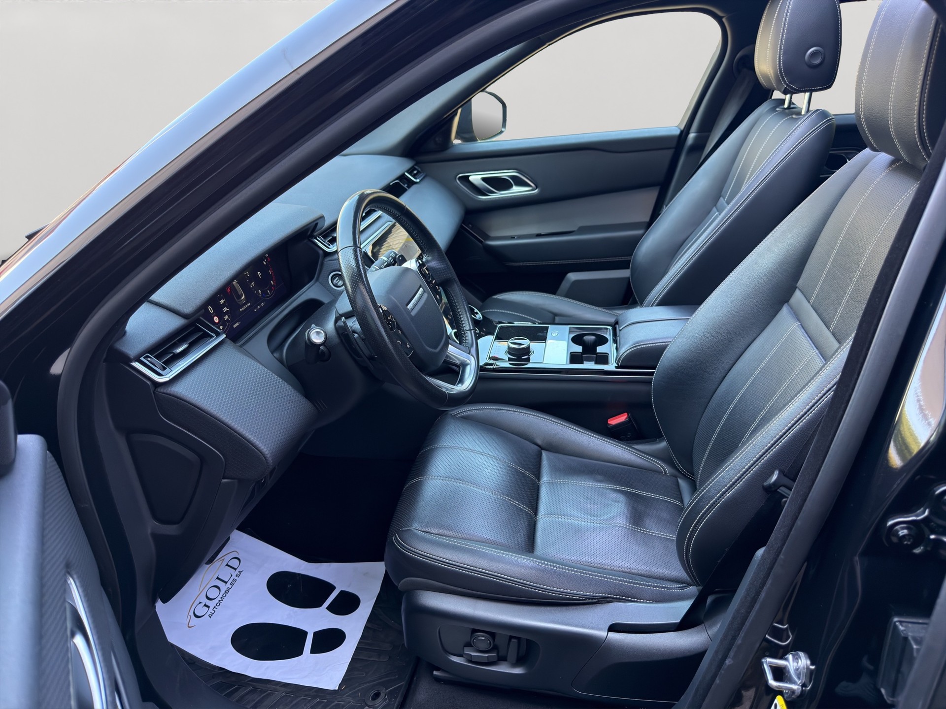 LAND ROVER Range Rover Velar P 250 S Automatic-image-5