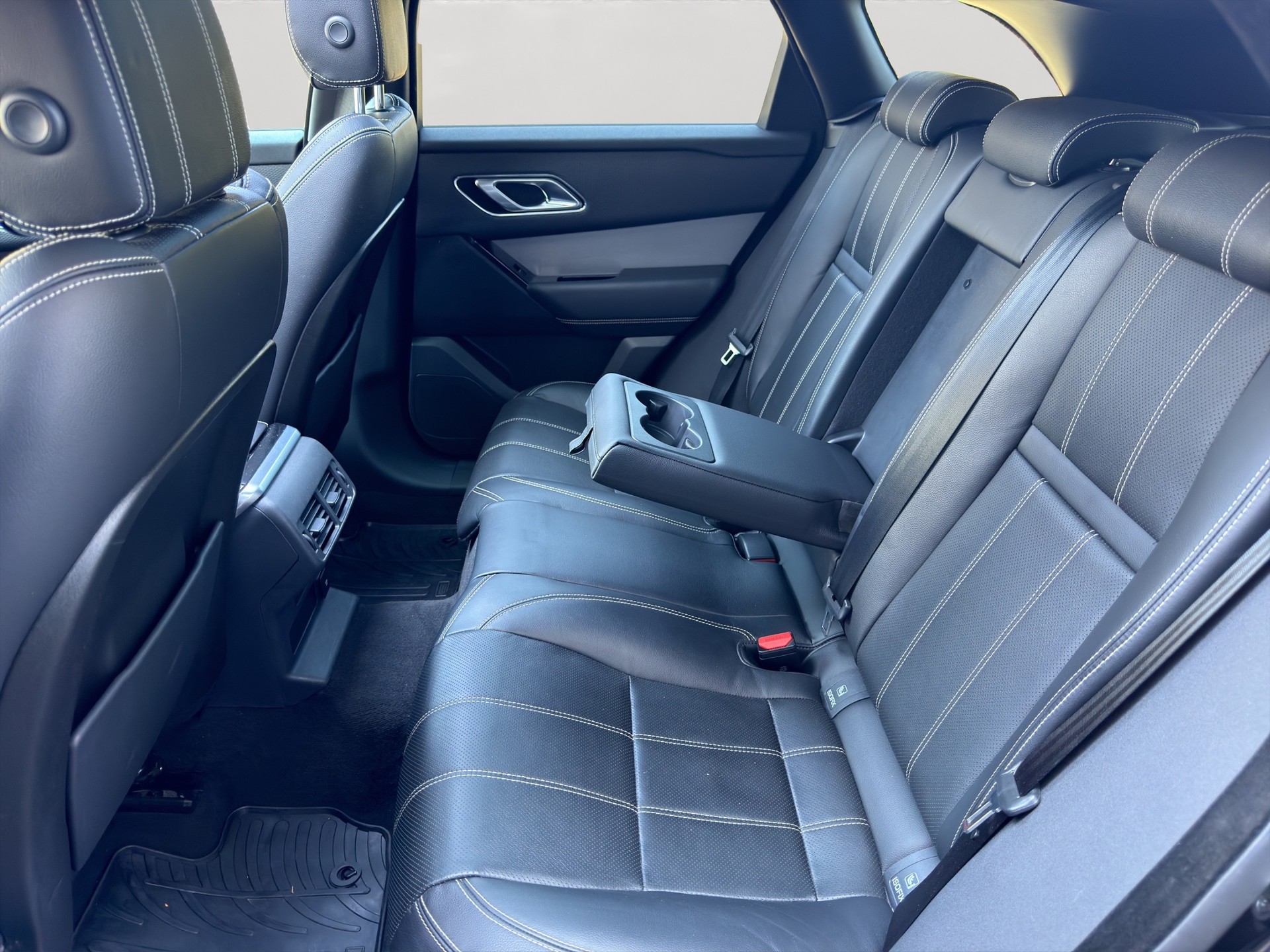LAND ROVER Range Rover Velar P 250 S Automatic-image-3