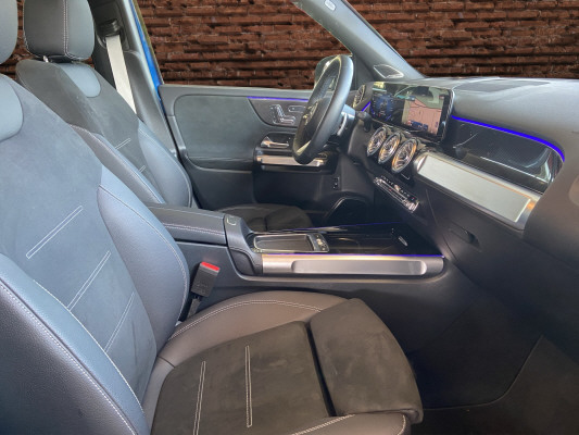 MERCEDES-BENZ GLB 220 4Matic 8G-Tronic-image-12