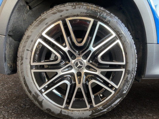 MERCEDES-BENZ GLB 220 4Matic 8G-Tronic-image-8
