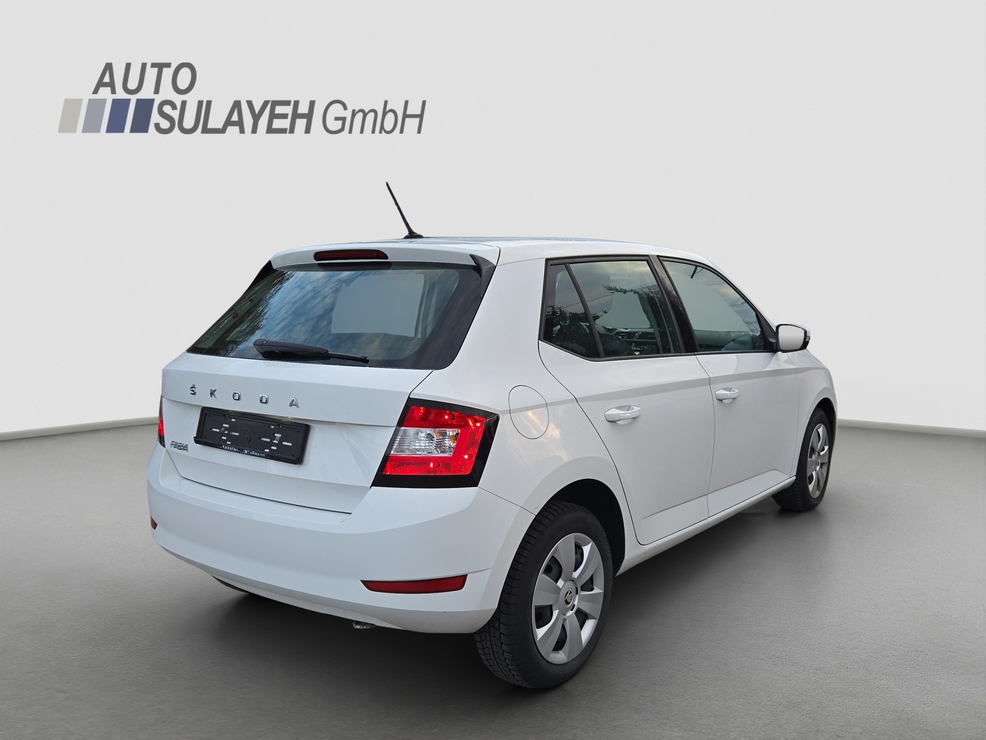 SKODA Fabia 1.0 MPI Drive-image-2