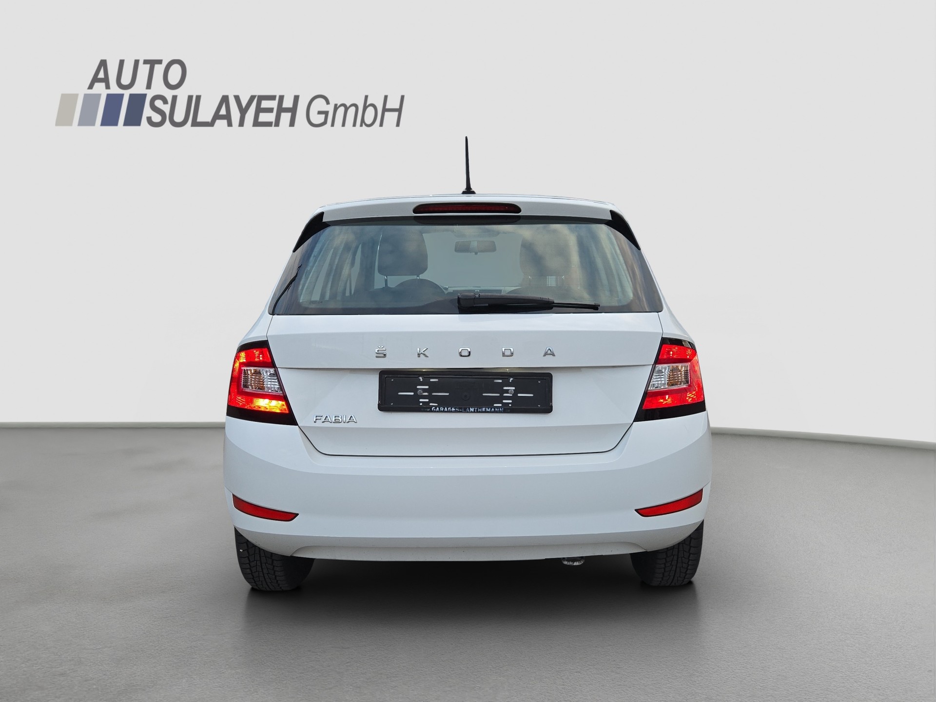 SKODA Fabia 1.0 MPI Drive-image-3