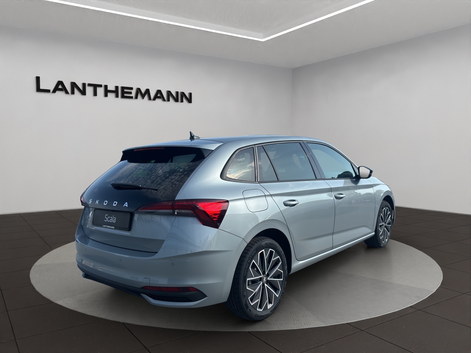 SKODA Scala 1.5 TSI Dynamic DSG-image-4