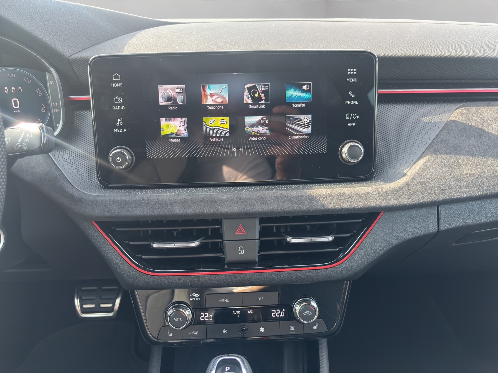 SKODA Scala 1.5 TSI Dynamic DSG-image-12