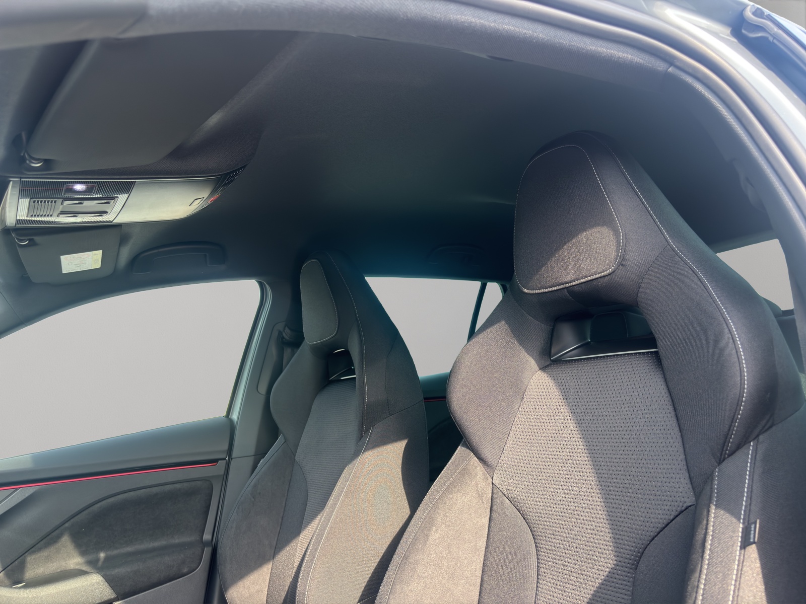 SKODA Scala 1.5 TSI Dynamic DSG-image-13