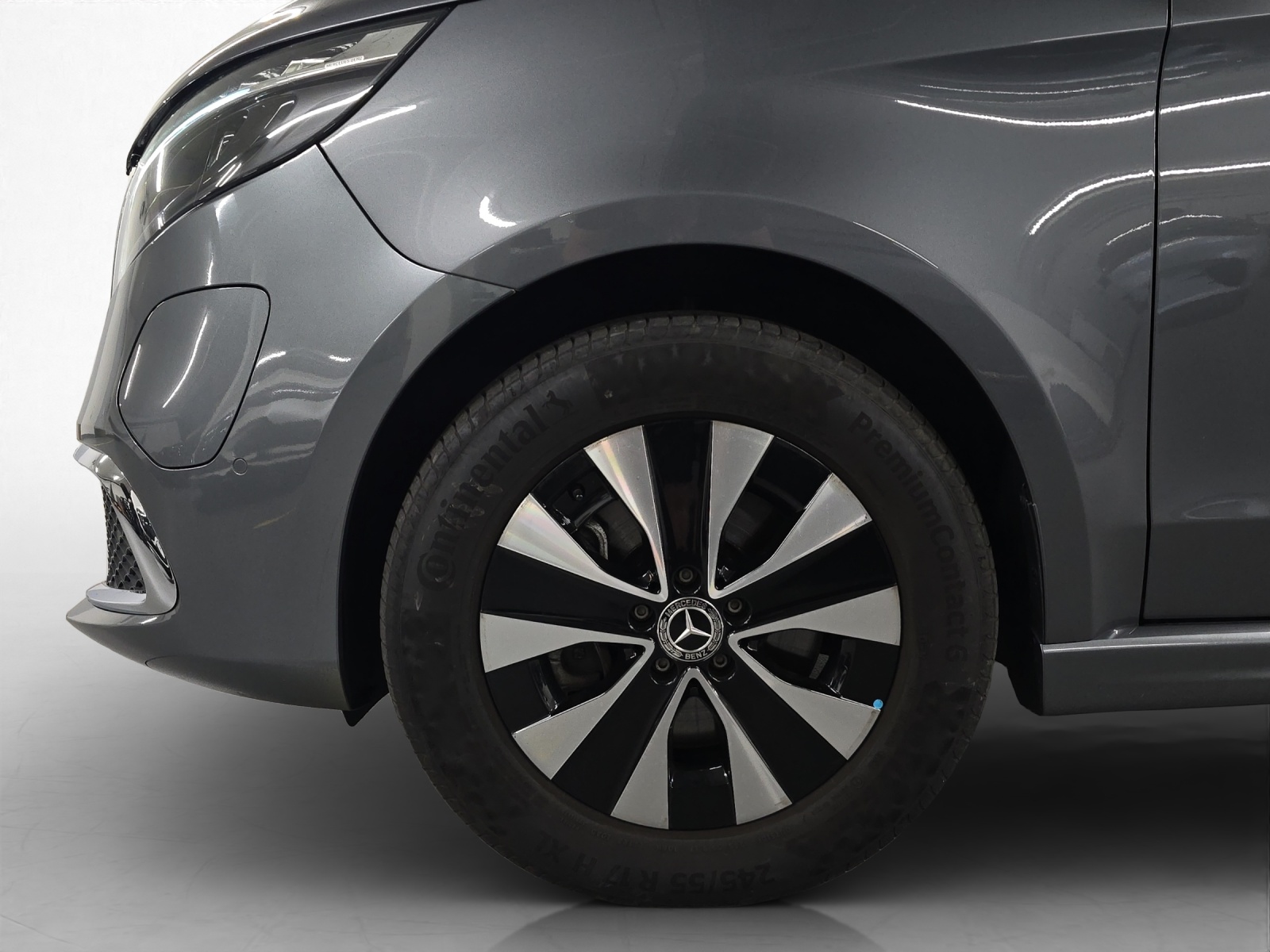 MERCEDES-BENZ EQV 300 Lang-image-7