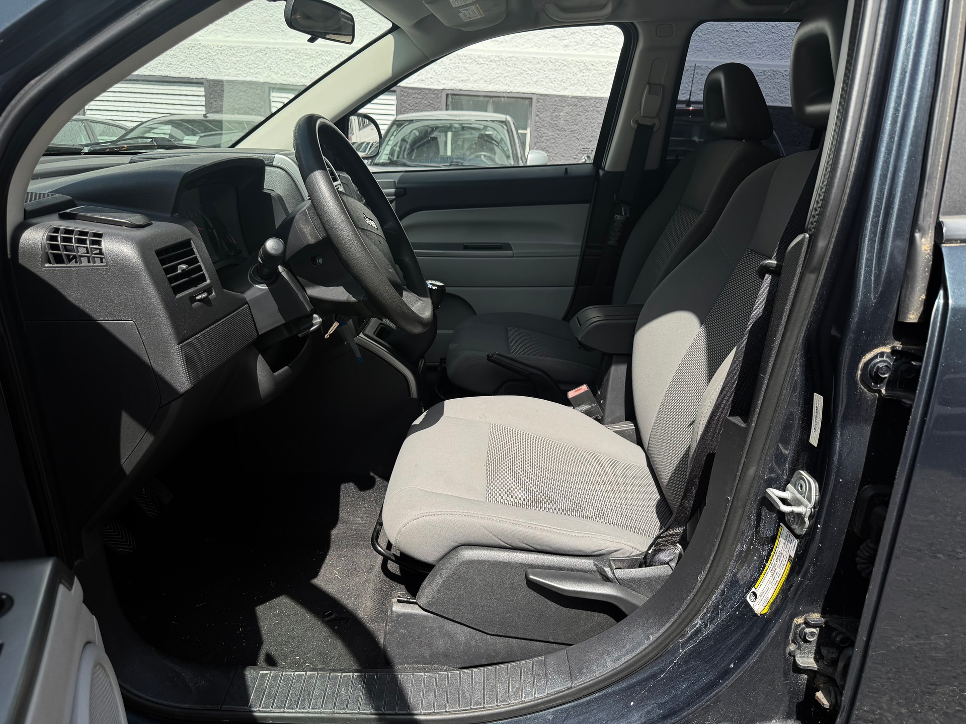 JEEP Compass 2.0 CRD Limited-image-9