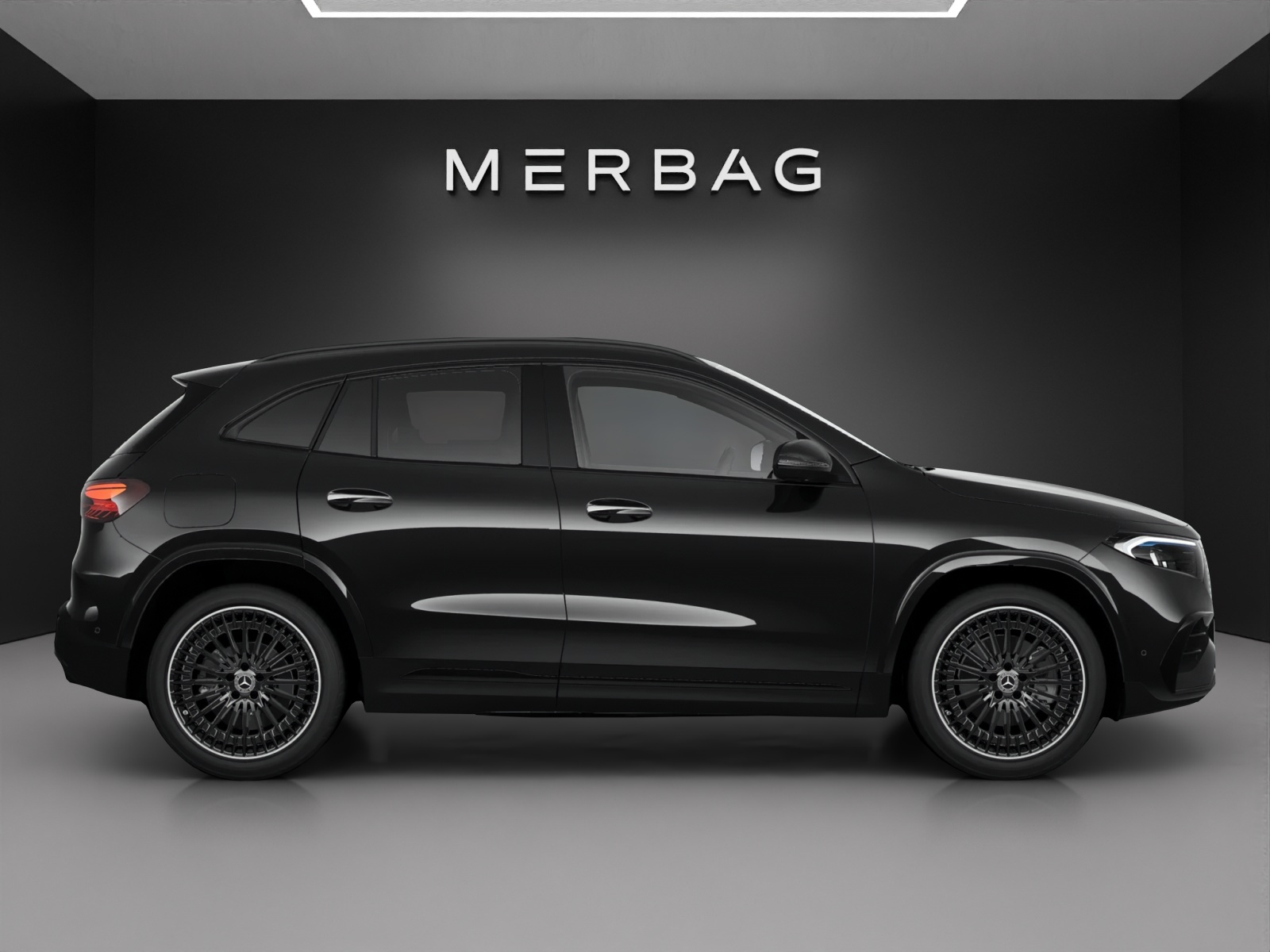 MERCEDES-BENZ EQA 250 66,5kWh-image-1