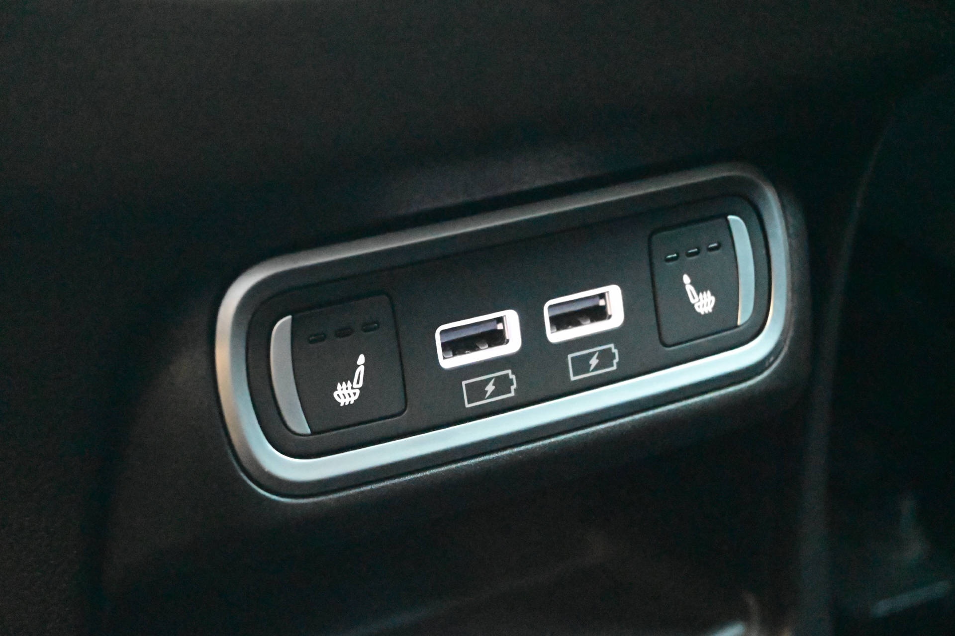ALFA ROMEO Stelvio 2.9 V6 Biturbo Q4 Quadrifoglio *Montecarlo Blau*-image-17
