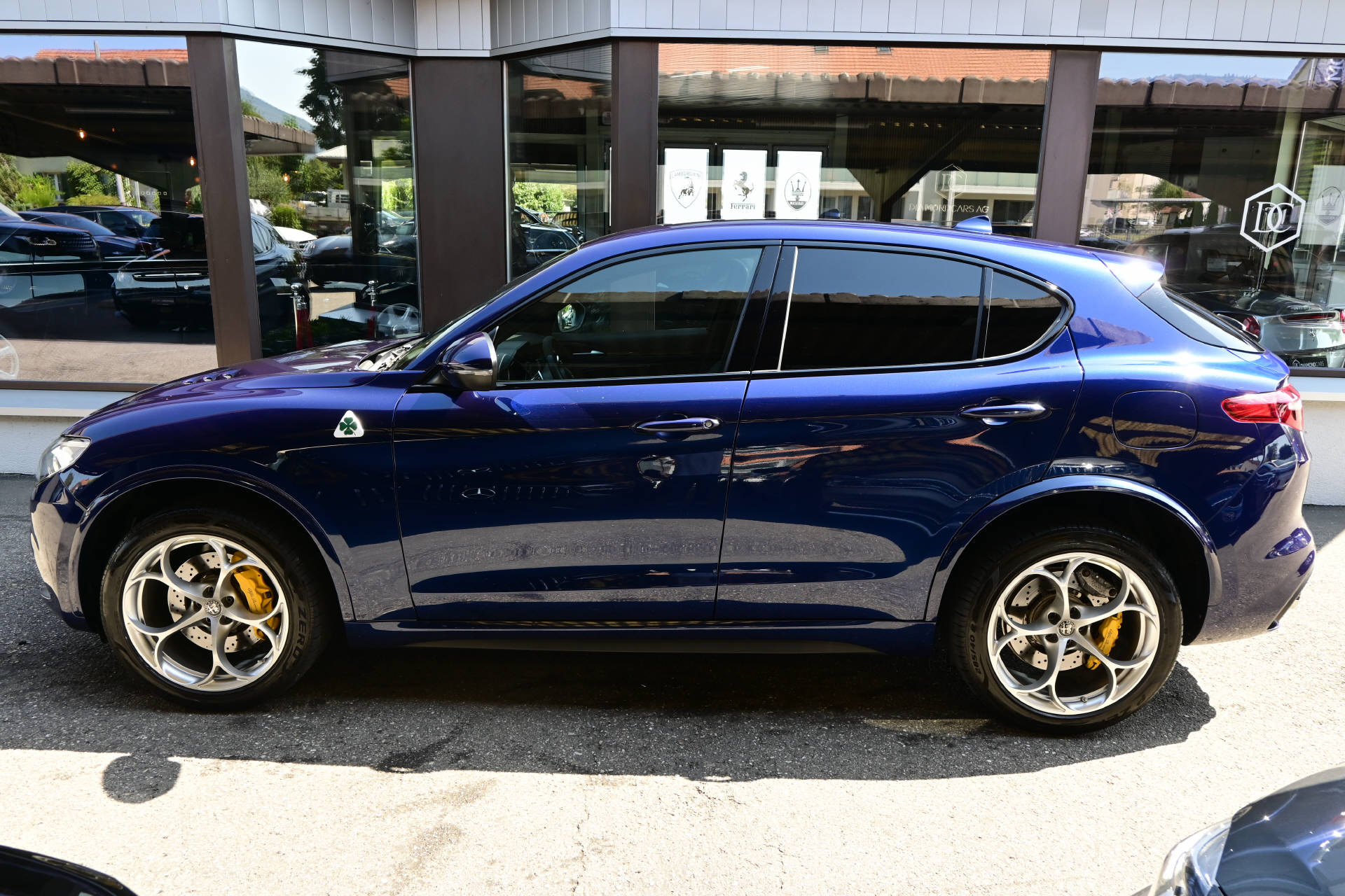 ALFA ROMEO Stelvio 2.9 V6 Biturbo Q4 Quadrifoglio *Montecarlo Blau*-showroom-element-3