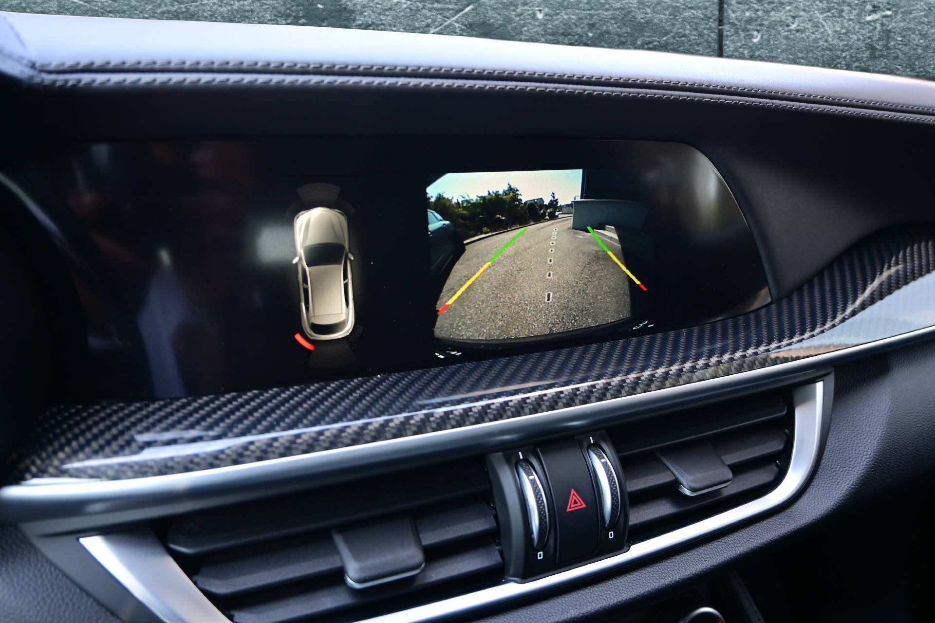 ALFA ROMEO Stelvio 2.9 V6 Biturbo Q4 Quadrifoglio *Montecarlo Blau*-image-24