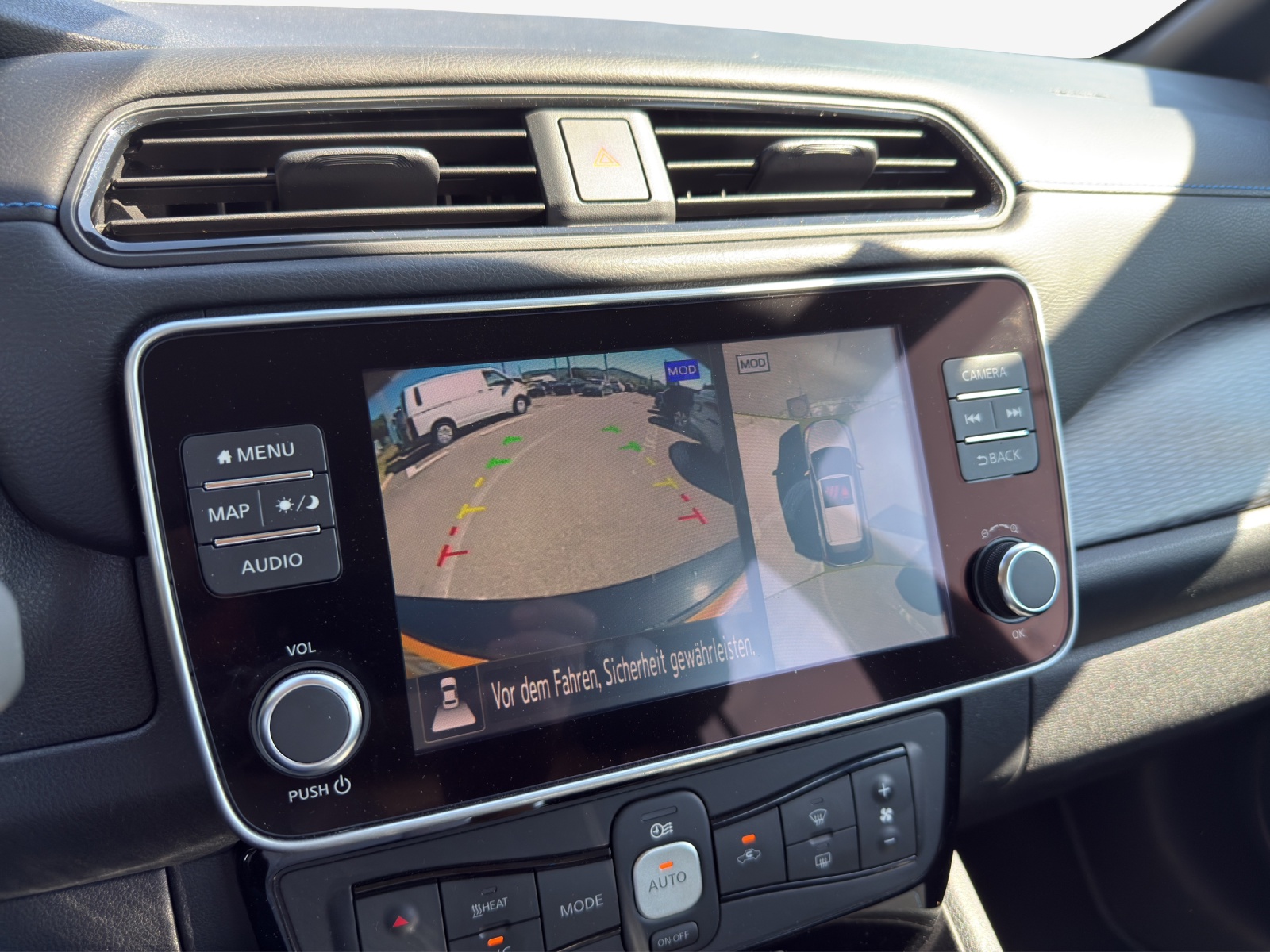NISSAN Leaf Acenta (incl. batt)-image-15