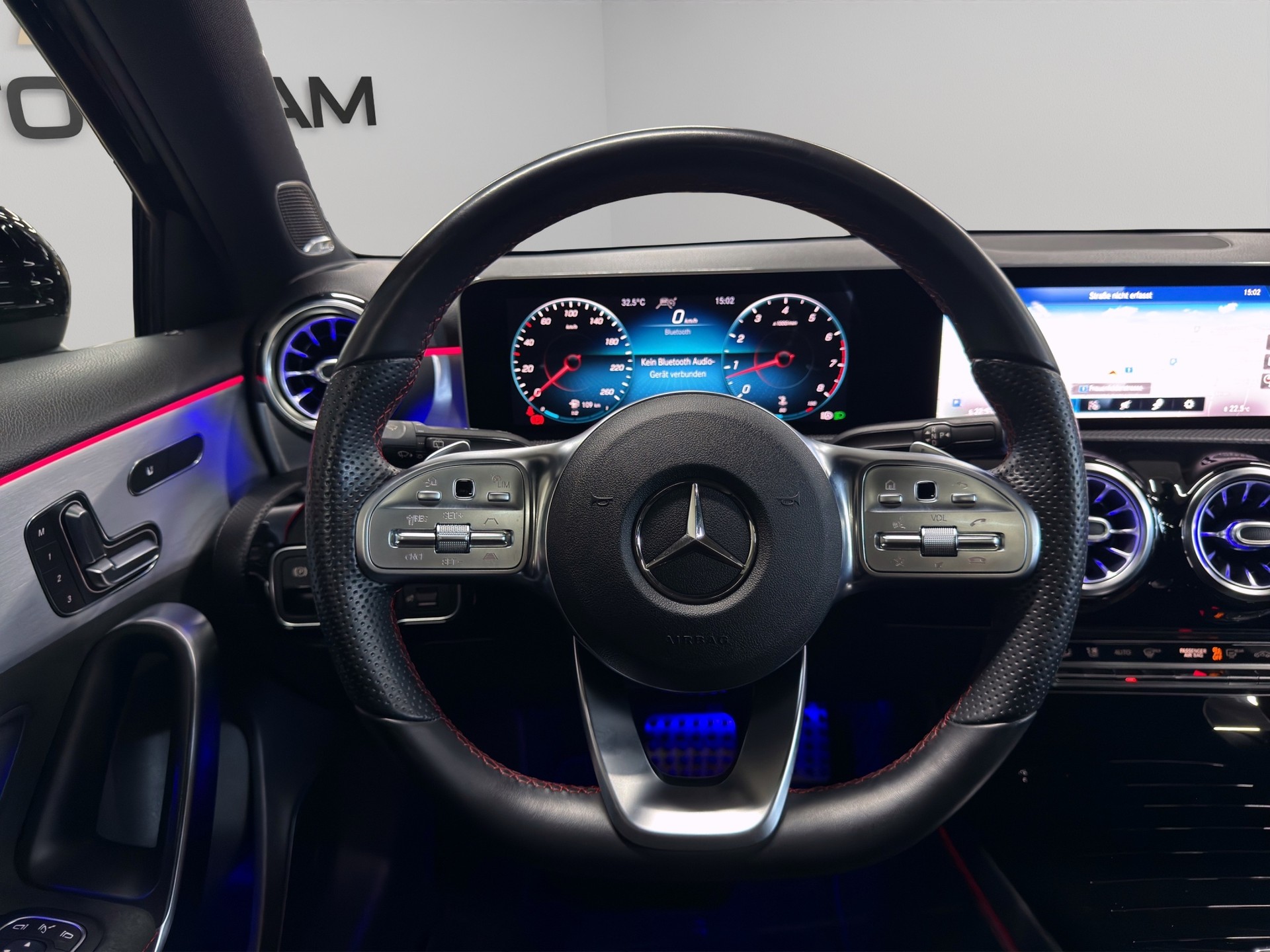 MERCEDES-BENZ A 250 4Matic Style 7G-DCT-image-15