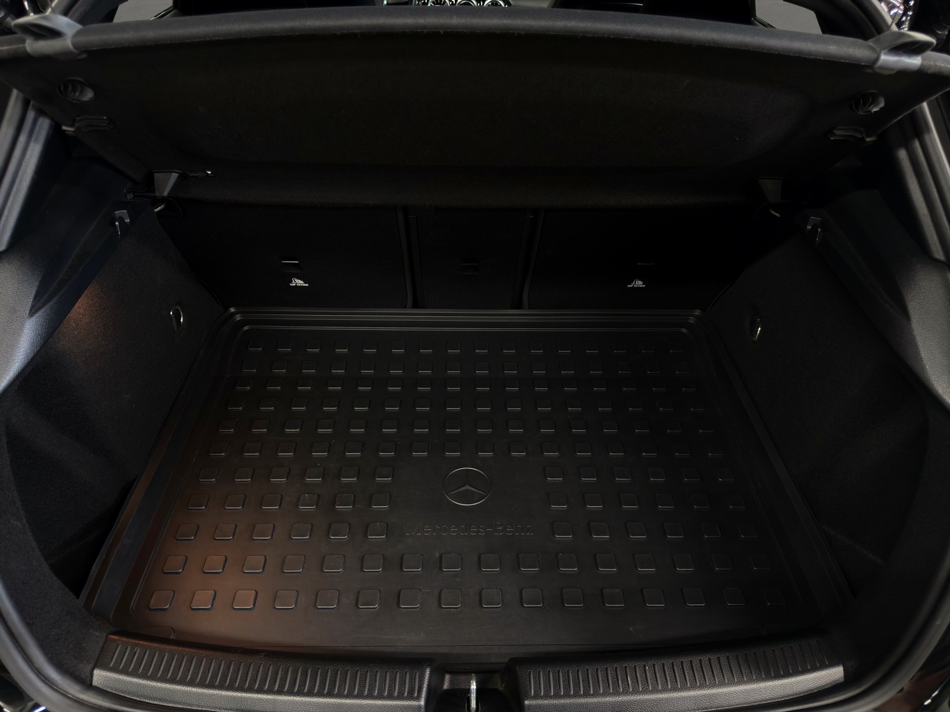 MERCEDES-BENZ A 250 4Matic Style 7G-DCT-image-28