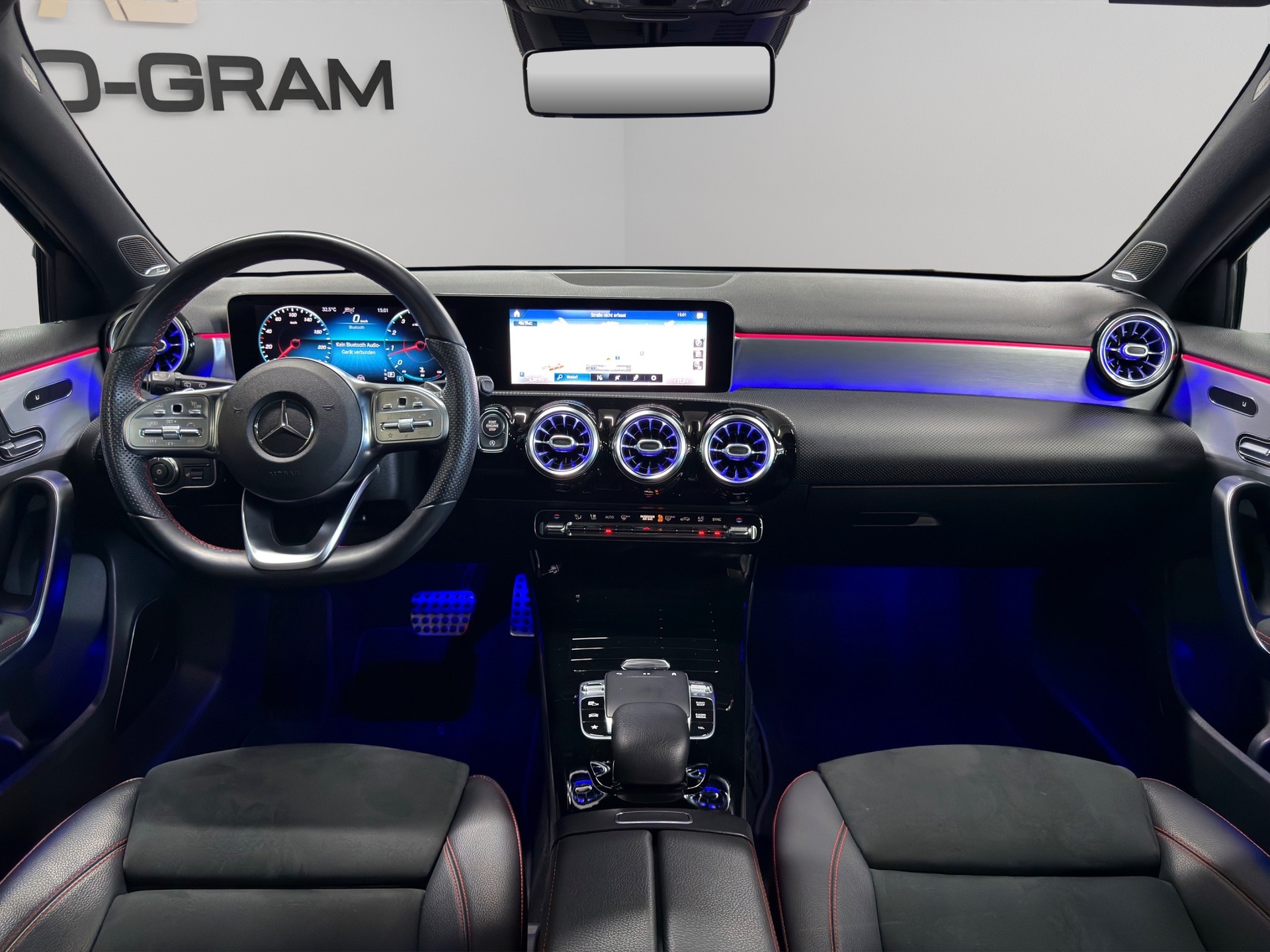 MERCEDES-BENZ A 250 4Matic Style 7G-DCT-image-14