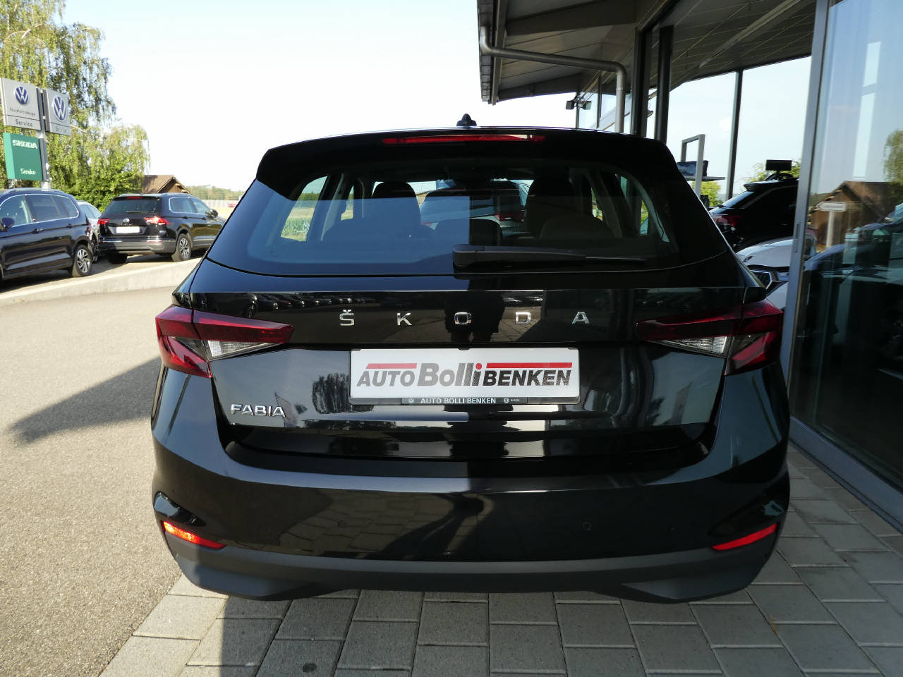 SKODA Fabia 1.0 TSI Ambition-image-5
