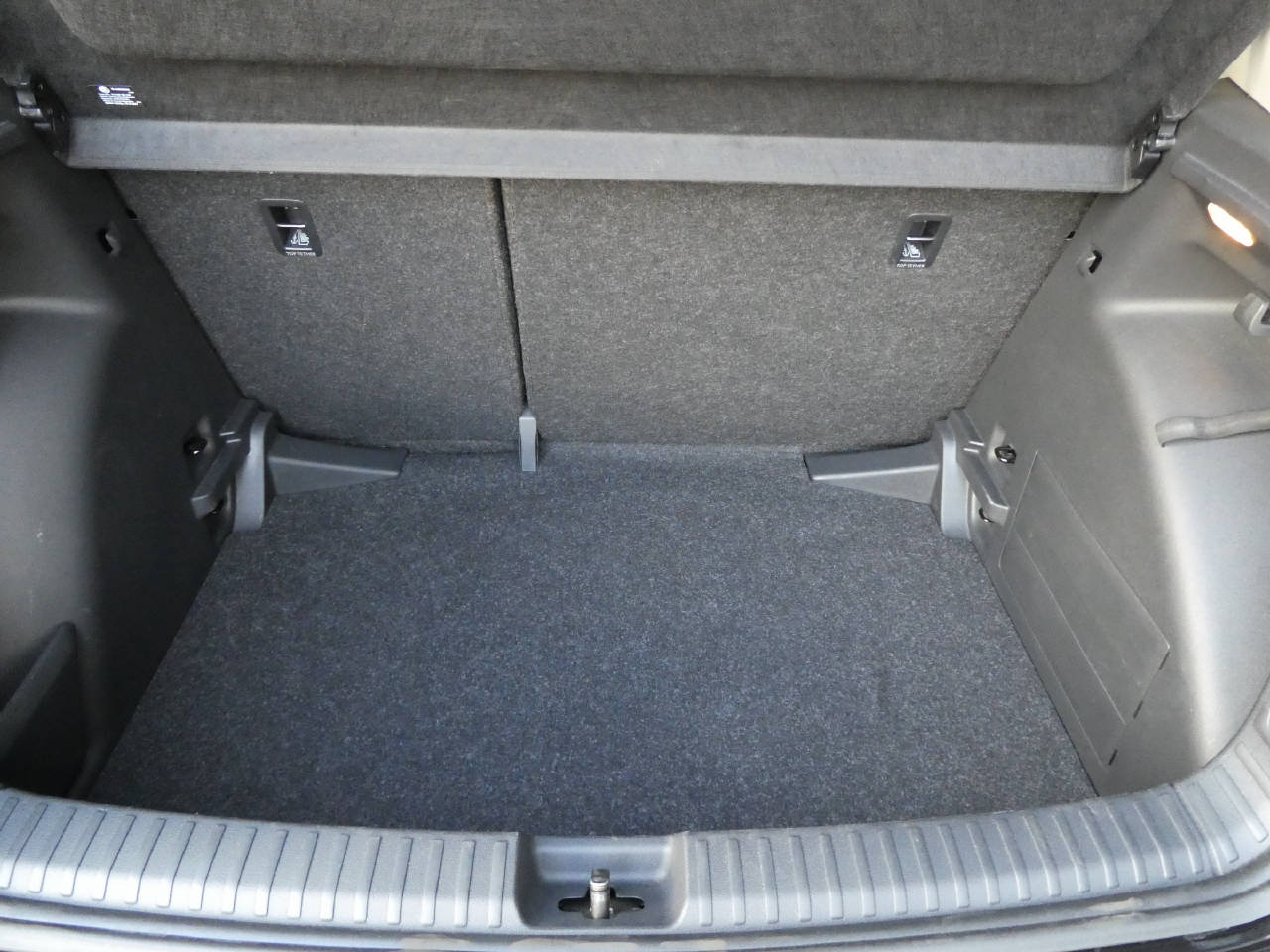SKODA Fabia 1.0 TSI Ambition-image-14