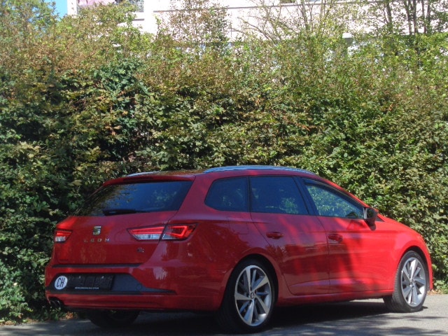 SEAT Leon ST 1.8 TSI FR-image-15