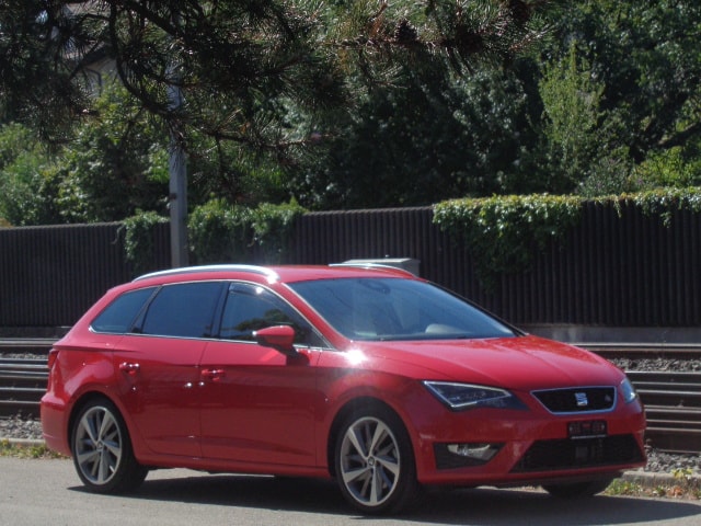 SEAT Leon ST 1.8 TSI FR-image-13