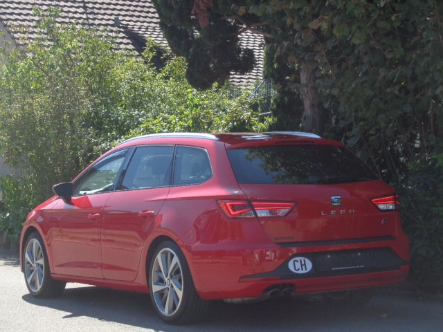 SEAT Leon ST 1.8 TSI FR-image-2