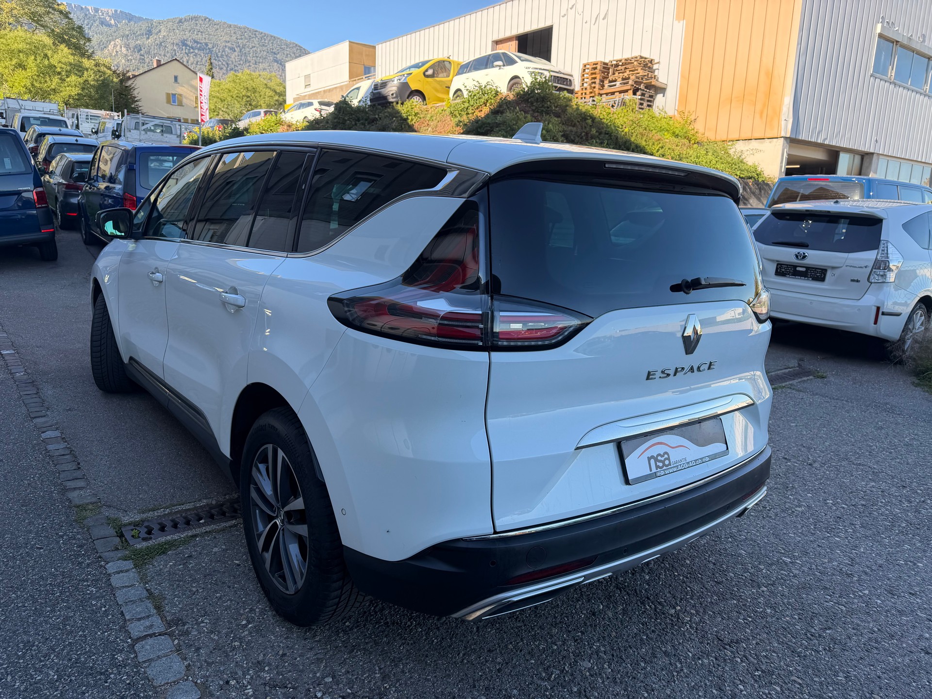 RENAULT Espace 2.0 dCi Intens EDC 6 * Teil-Leder * Gr. Navi * LED * Klima-auto * Tempomat * PDC V&H-RF-Kamera * B6a-image-12