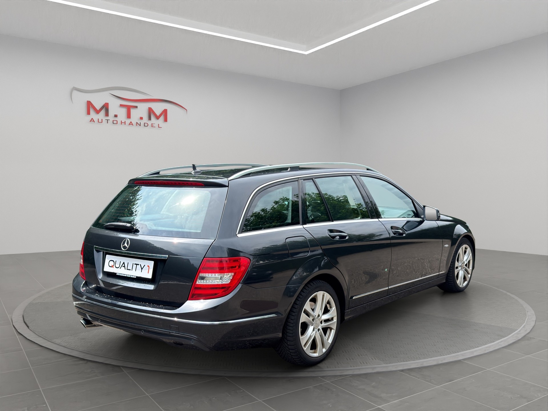 MERCEDES-BENZ C 250 CDI Avantgarde 4Matic 7G-Tronic-image-11