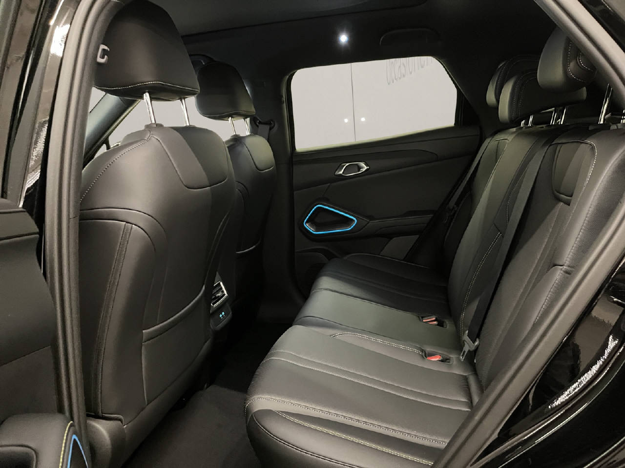 BYD Atto 2 DM-i Boost-image-12