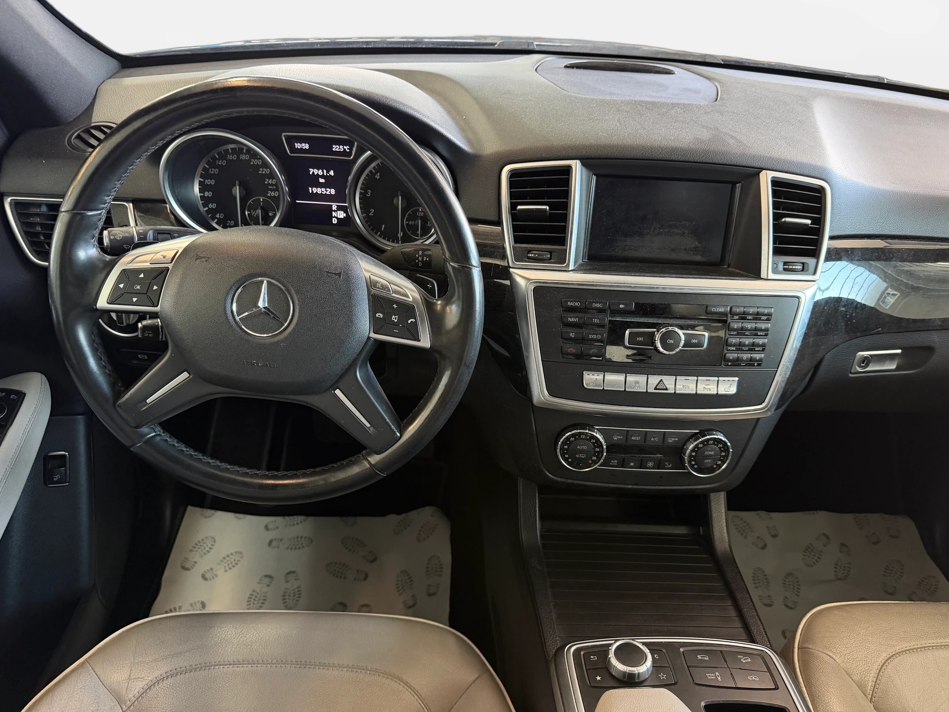 MERCEDES-BENZ ML 350 BlueEfficiency Edition 4Matic 7G-Tronic | Ab MFK 07.2025 | Airmatic | Assistenz Paket-image-11