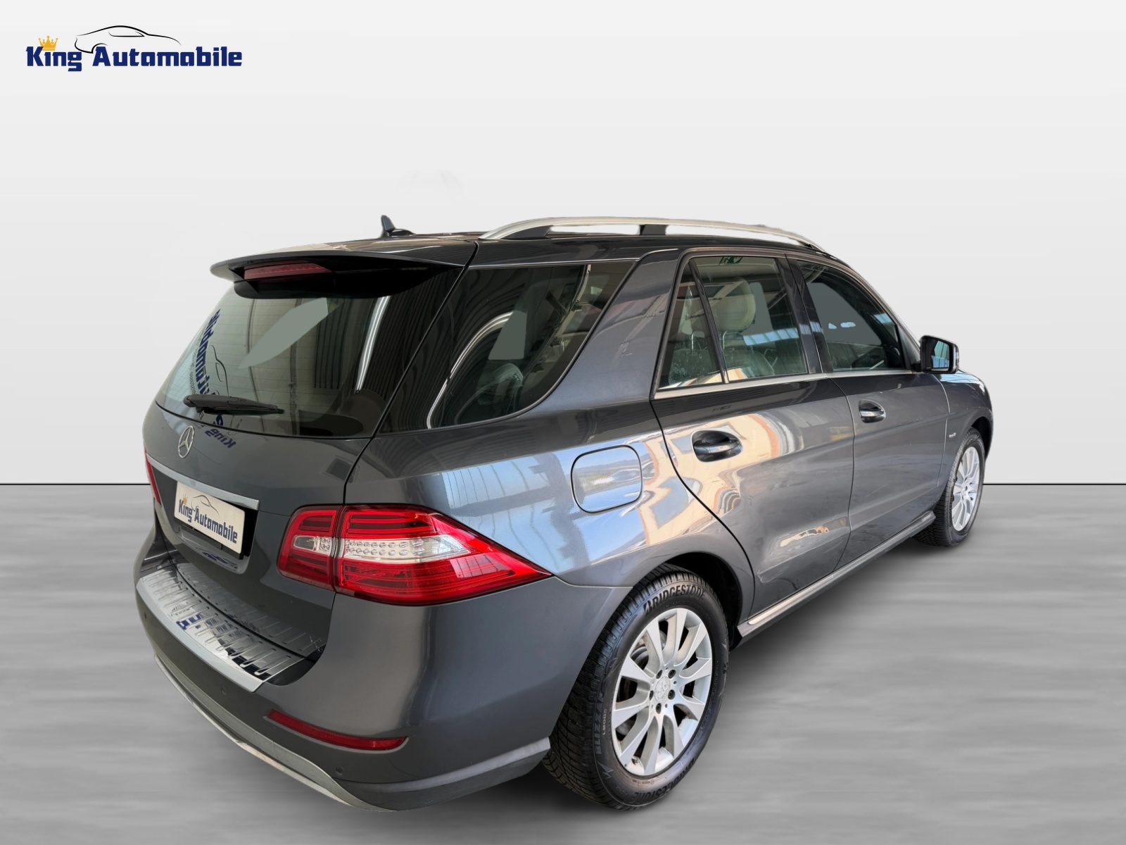 MERCEDES-BENZ ML 350 BlueEfficiency Edition 4Matic 7G-Tronic | Ab MFK 07.2025 | Airmatic | Assistenz Paket-image-4