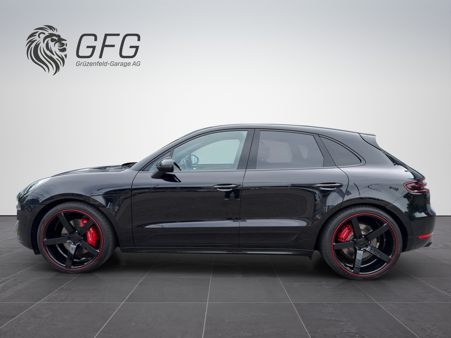 PORSCHE Macan 3.6 V6 Turbo-image-2