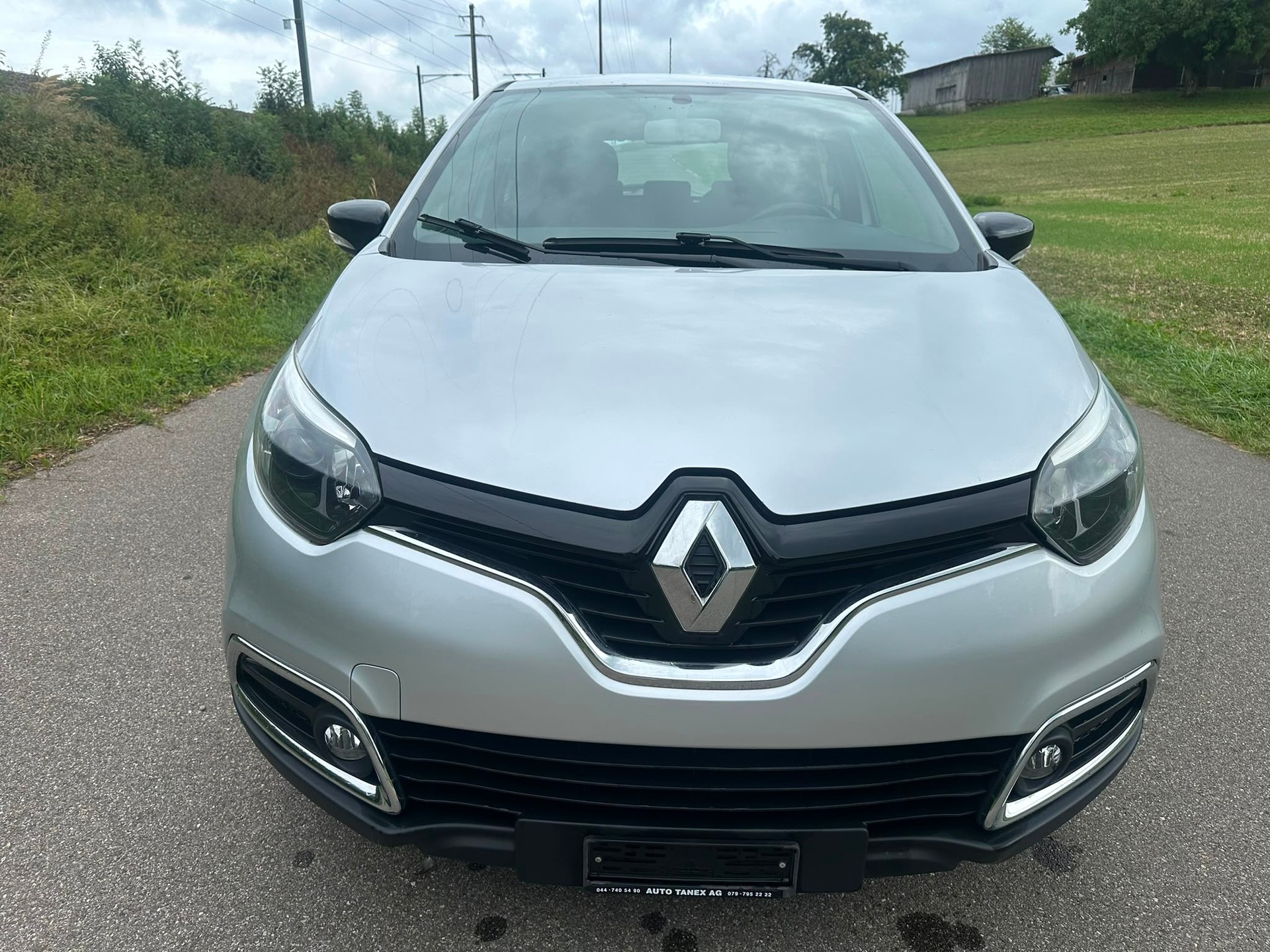 RENAULT Captur 1.2 T Helly Hansen EDC-image-0