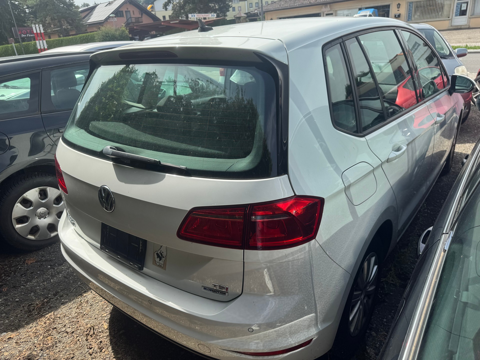 VW Golf Sportsvan 1.4 TSI Sport DSG-image-12