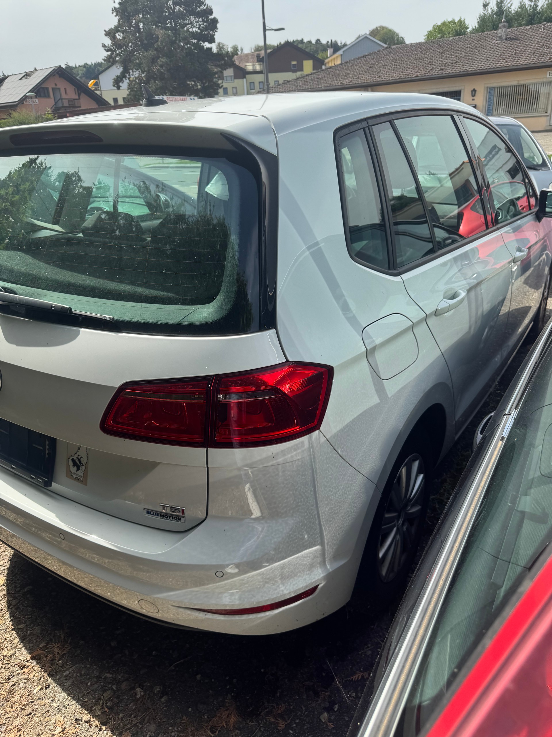 VW Golf Sportsvan 1.4 TSI Sport DSG-image-11