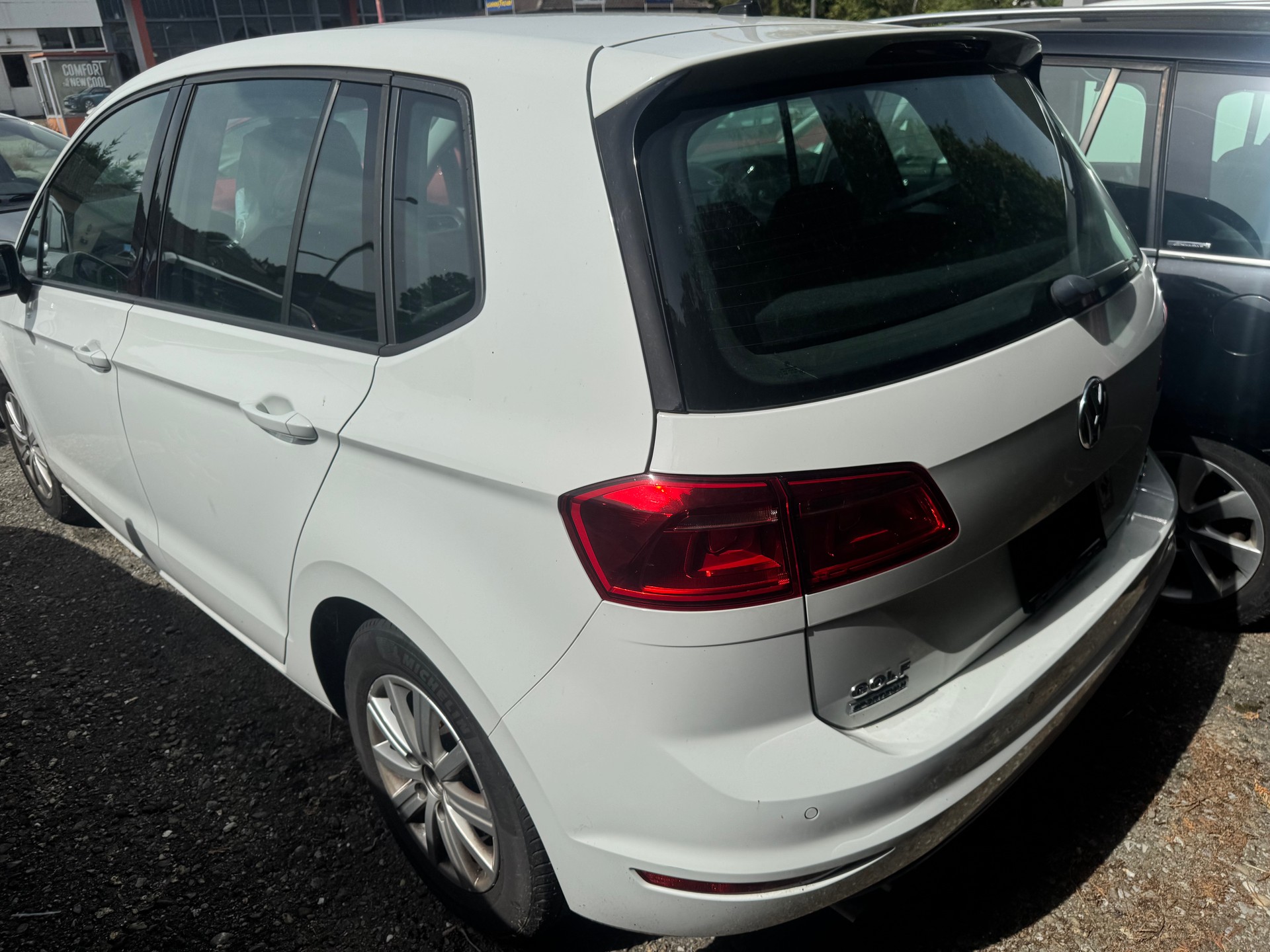 VW Golf Sportsvan 1.4 TSI Sport DSG-image-9