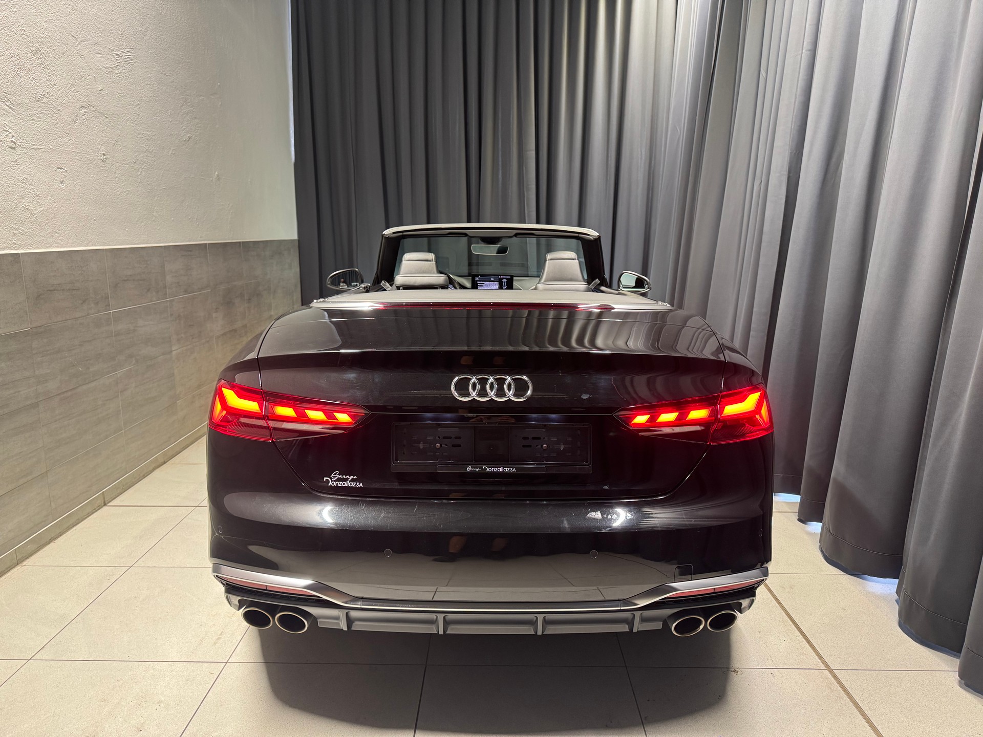 AUDI S5 Cabriolet 3.0 TFSI quattro tiptronic(29)(M)-image-8