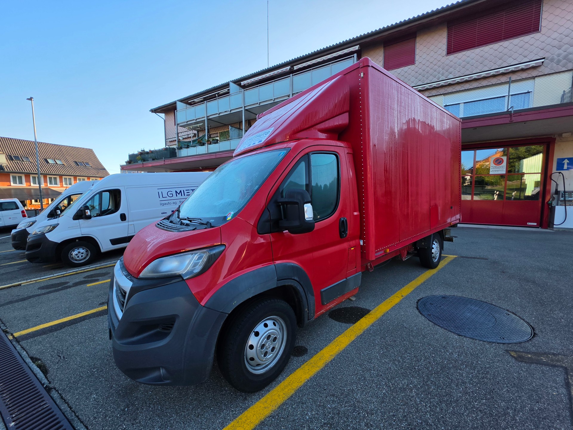 PEUGEOT BOXER-image-12
