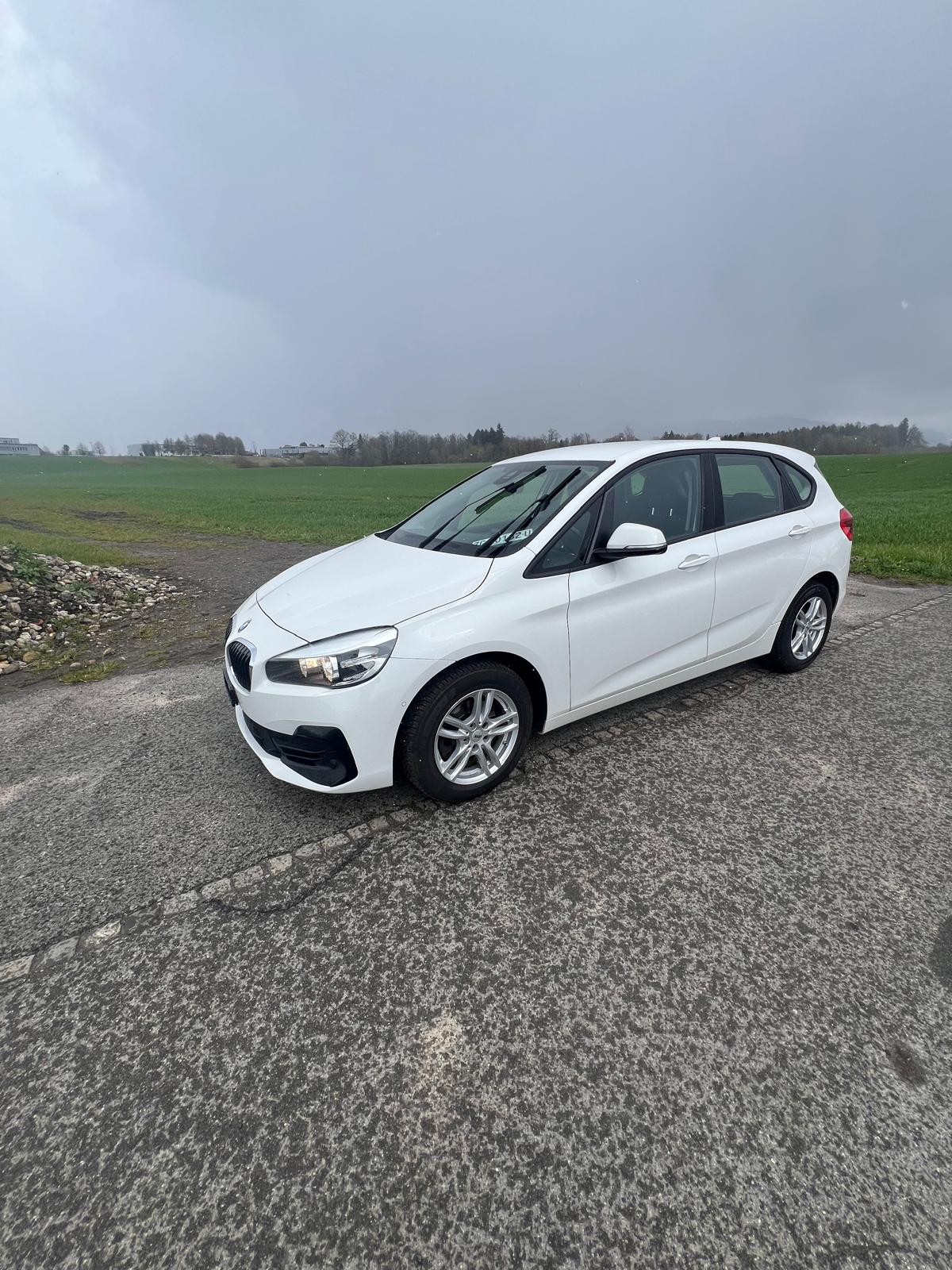 BMW 216d Active Tourer DKG-image-1