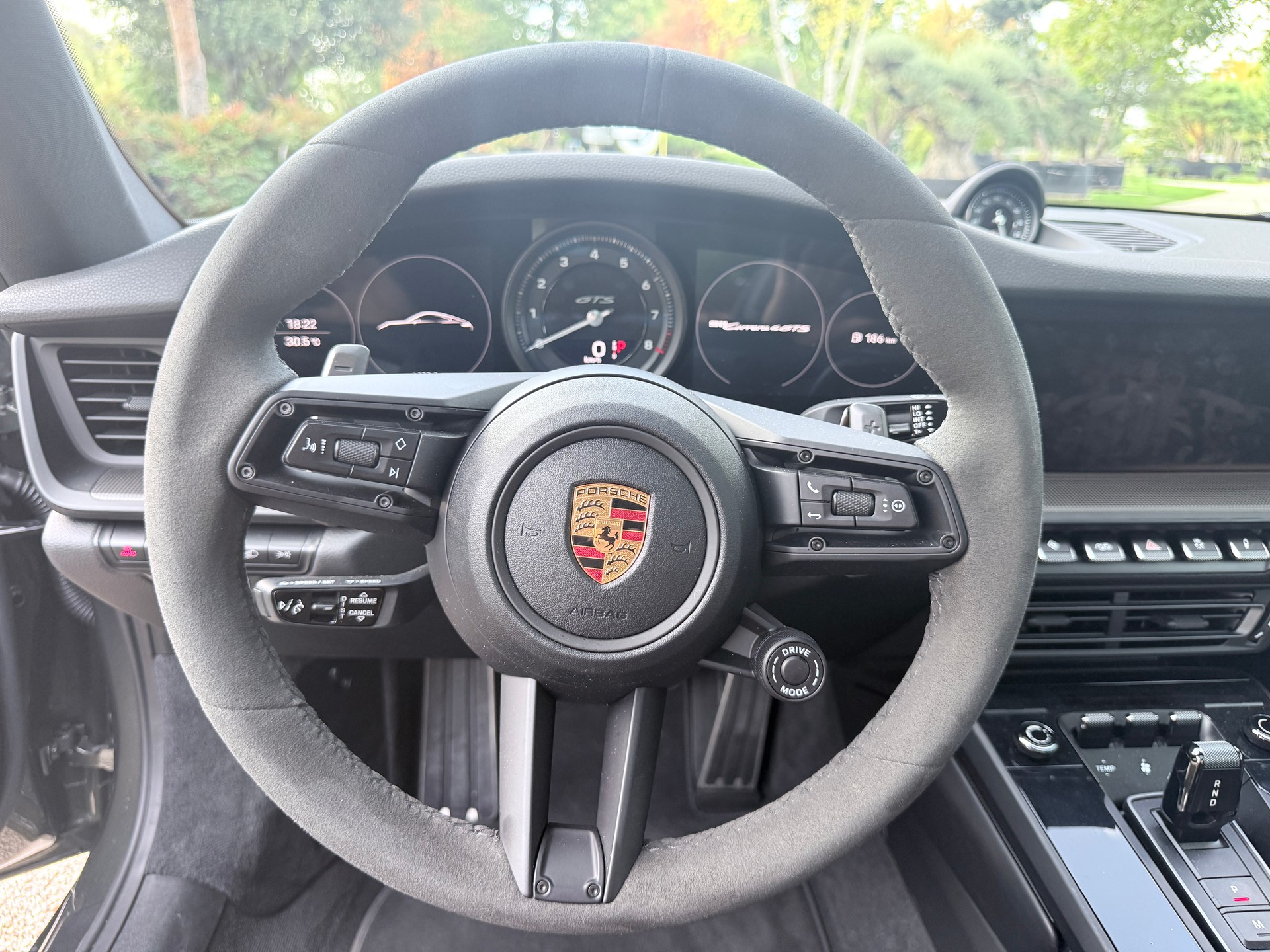 PORSCHE 911 Carrera 4 GTS PDK-image-15
