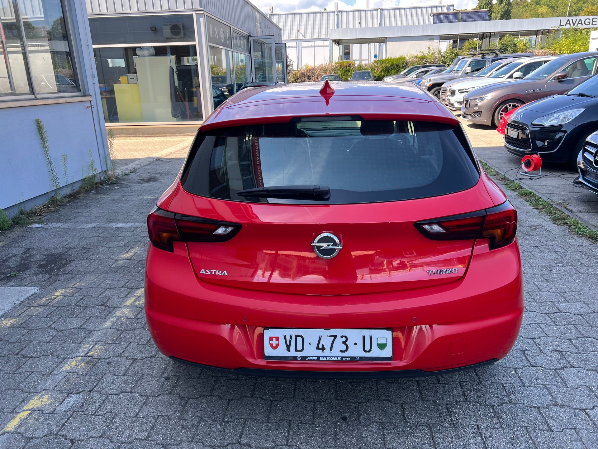 OPEL Astra 1.4i Turbo Excellence Automatic-image-6