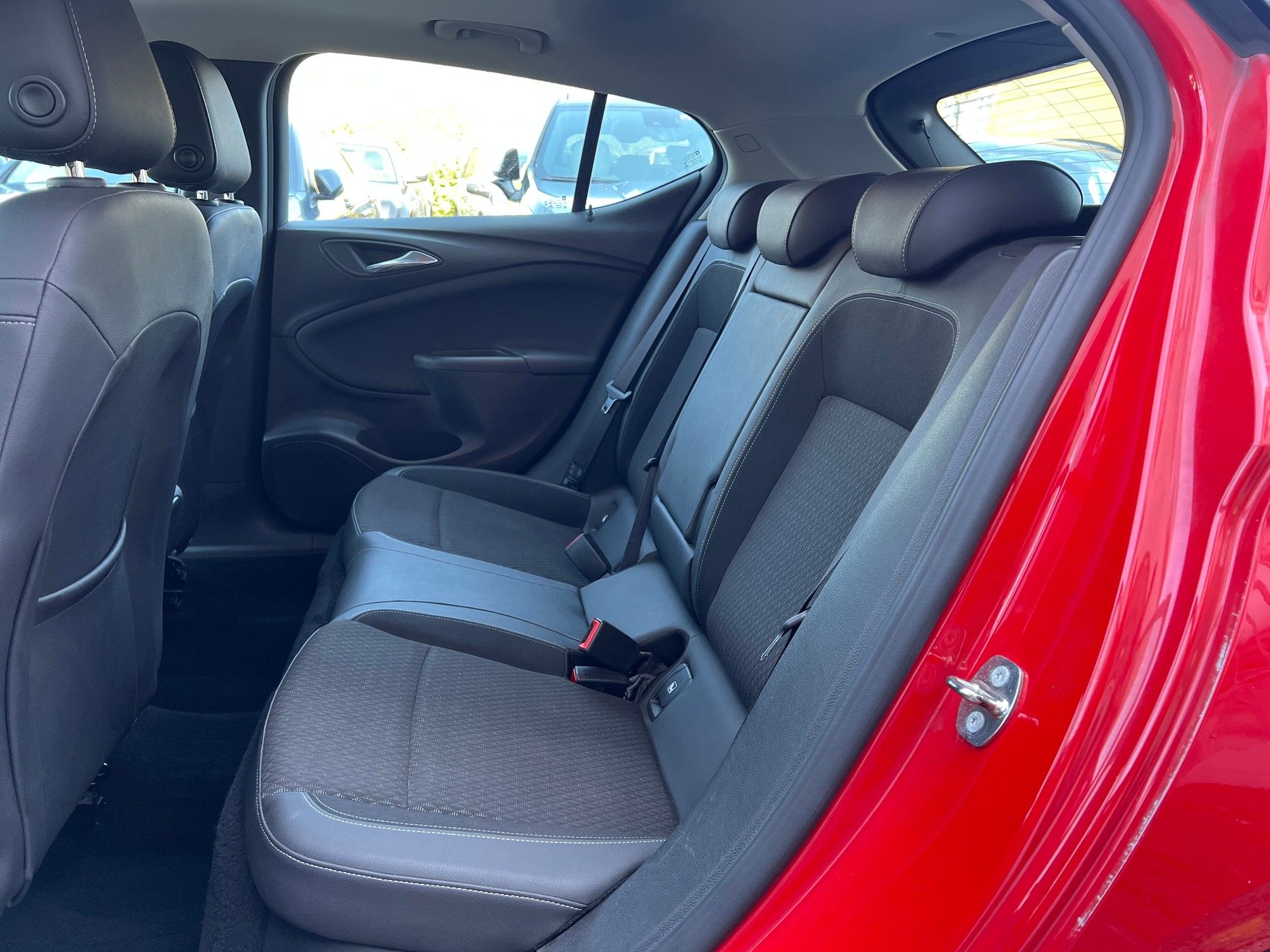 OPEL Astra 1.4i Turbo Excellence Automatic-image-13