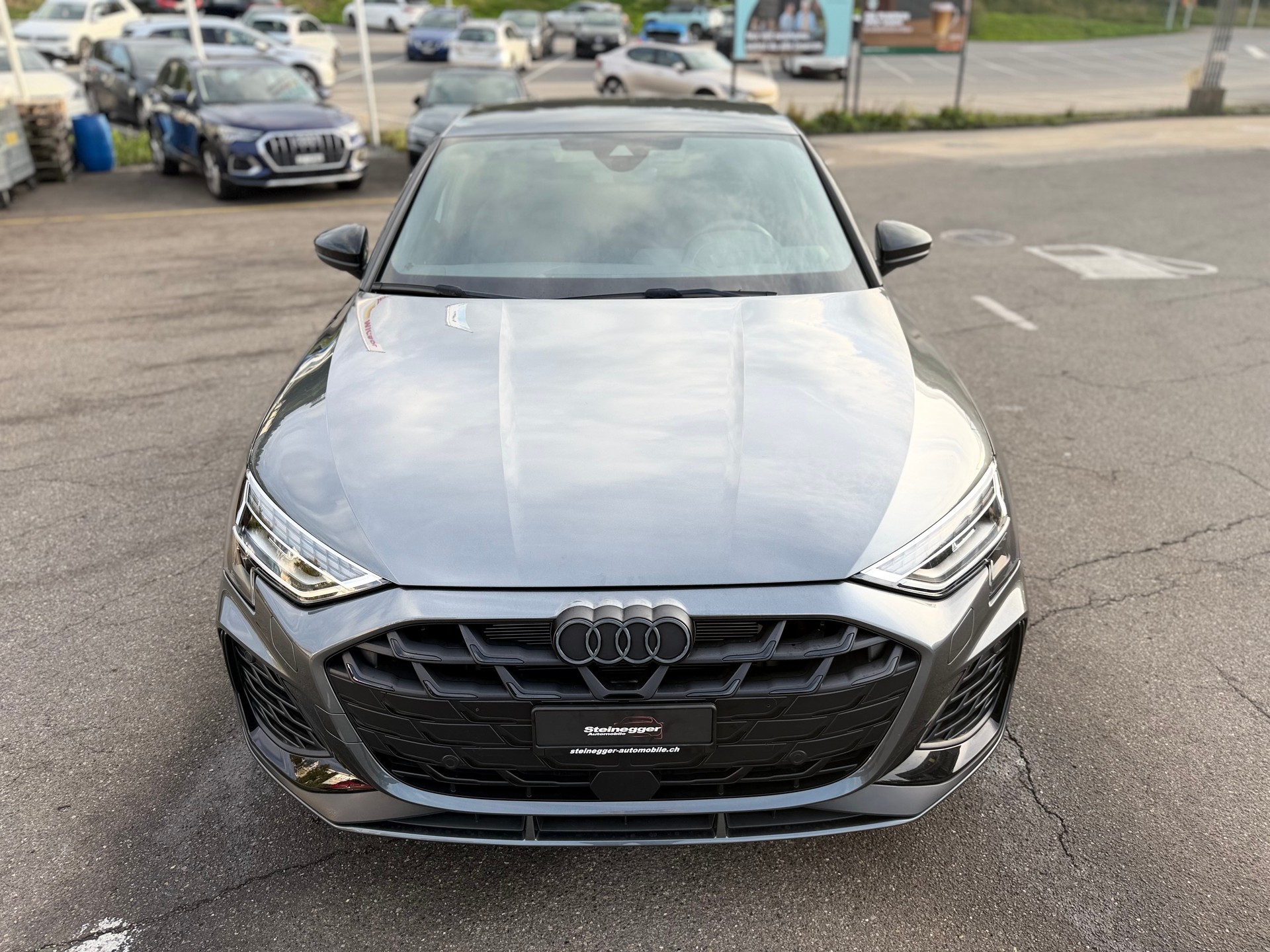 AUDI S3 Sportback TFSI quattro S-tronic-image-2