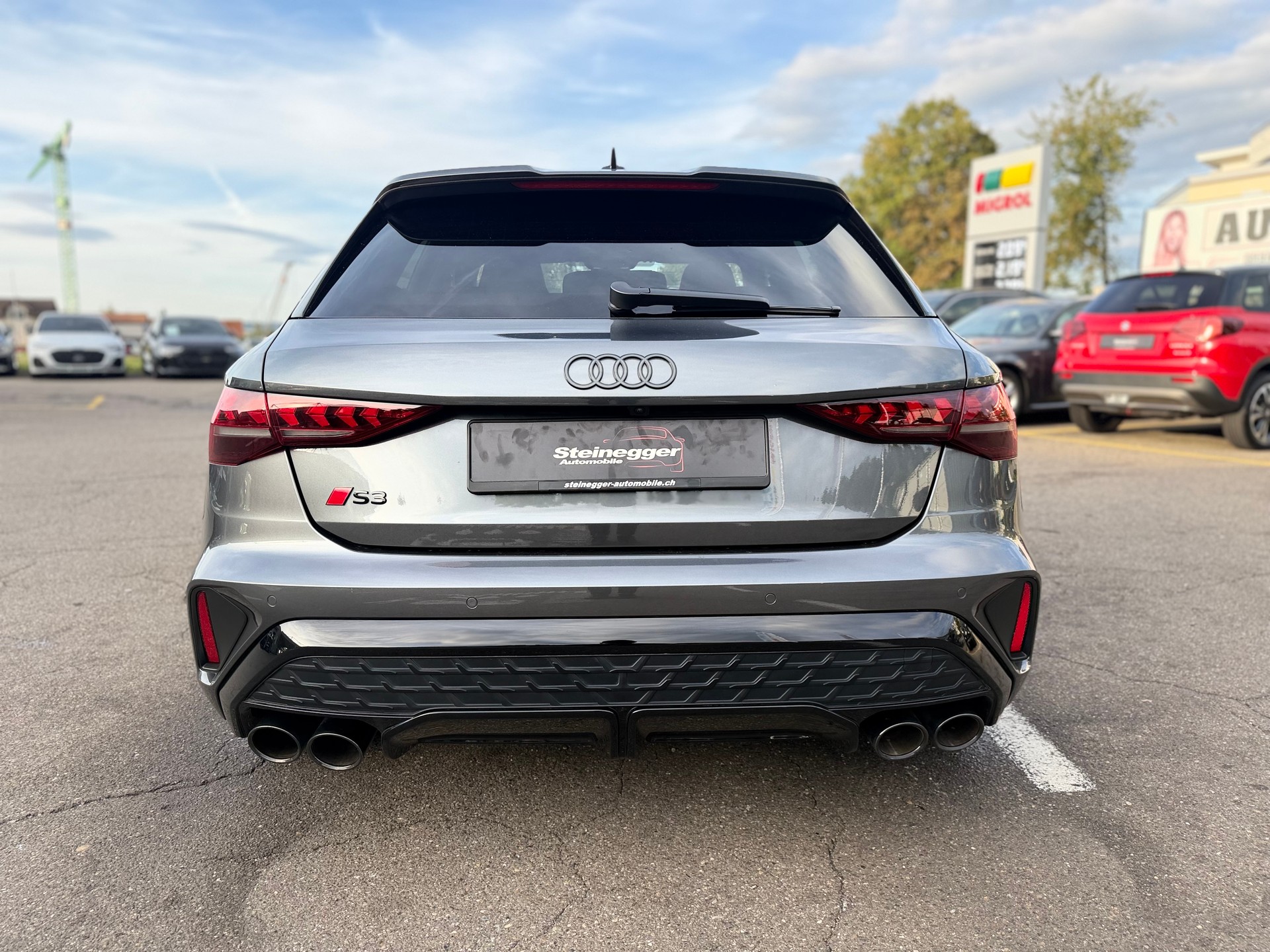 AUDI S3 Sportback TFSI quattro S-tronic-image-9