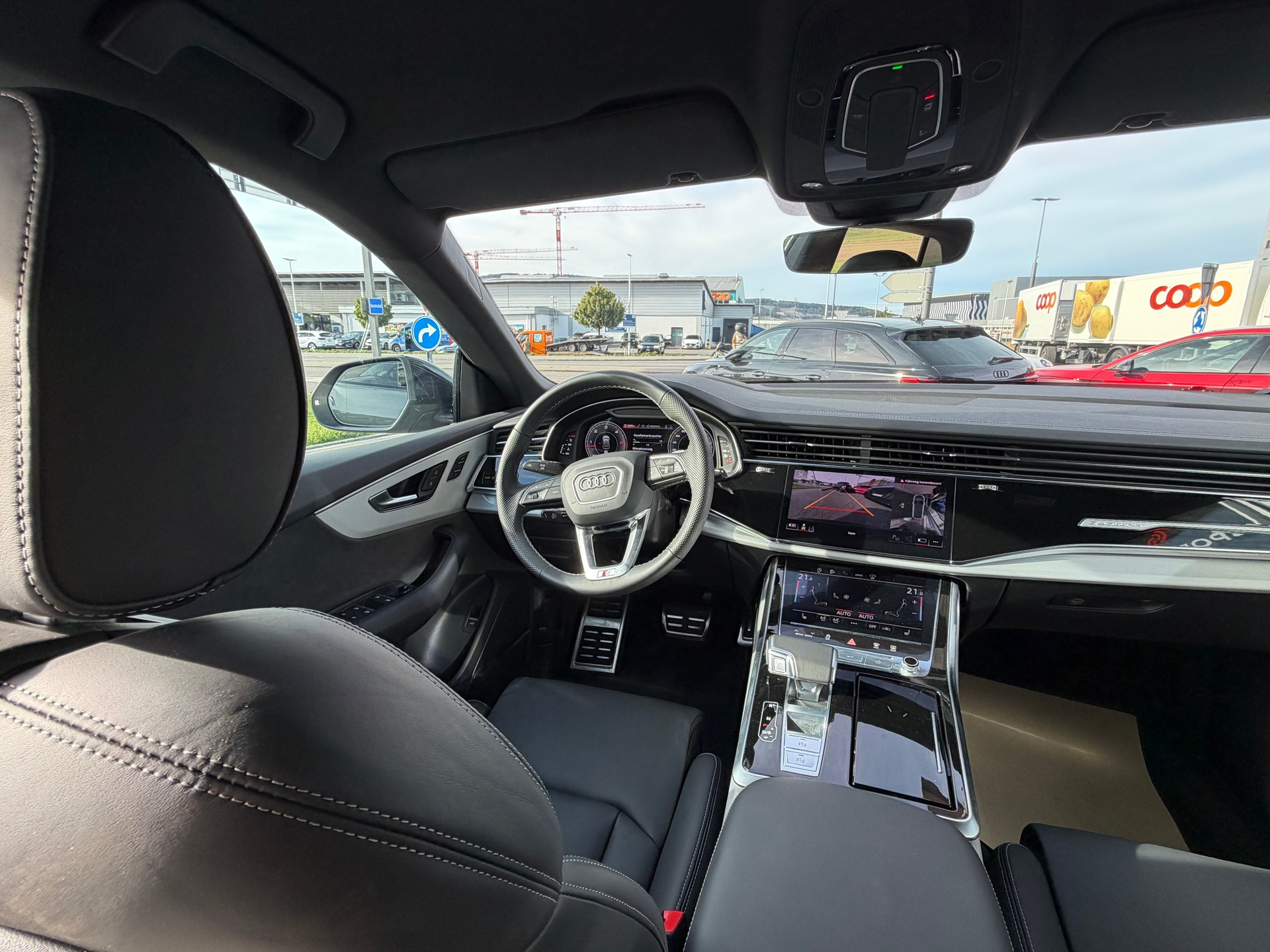 AUDI Q8 SUV 50TDI quattro 210 kW tiptronic *CH Auto - Gratis Service 10 Jahre*-image-14