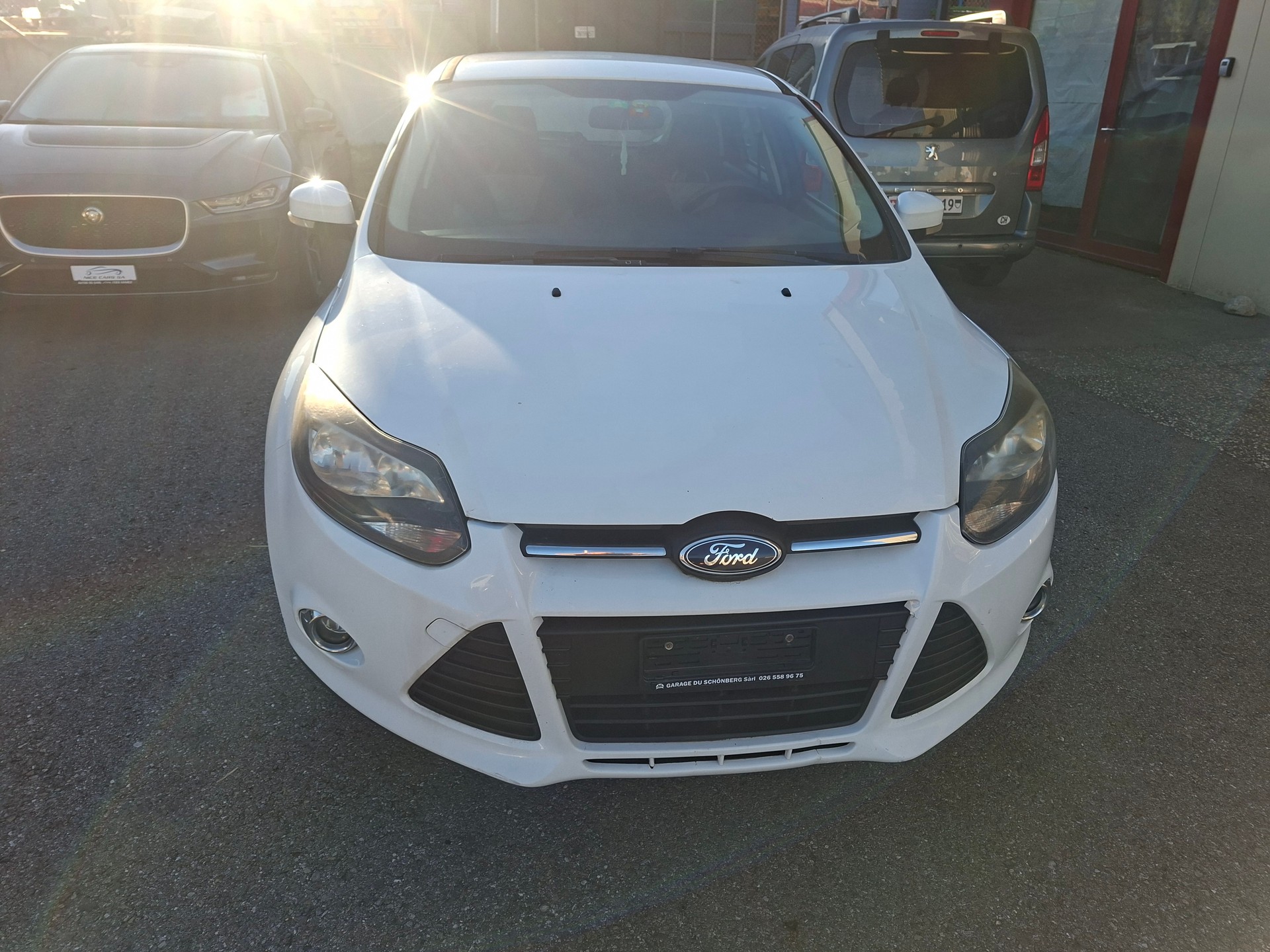FORD Focus 1.0 SCTi Titanium-image-1