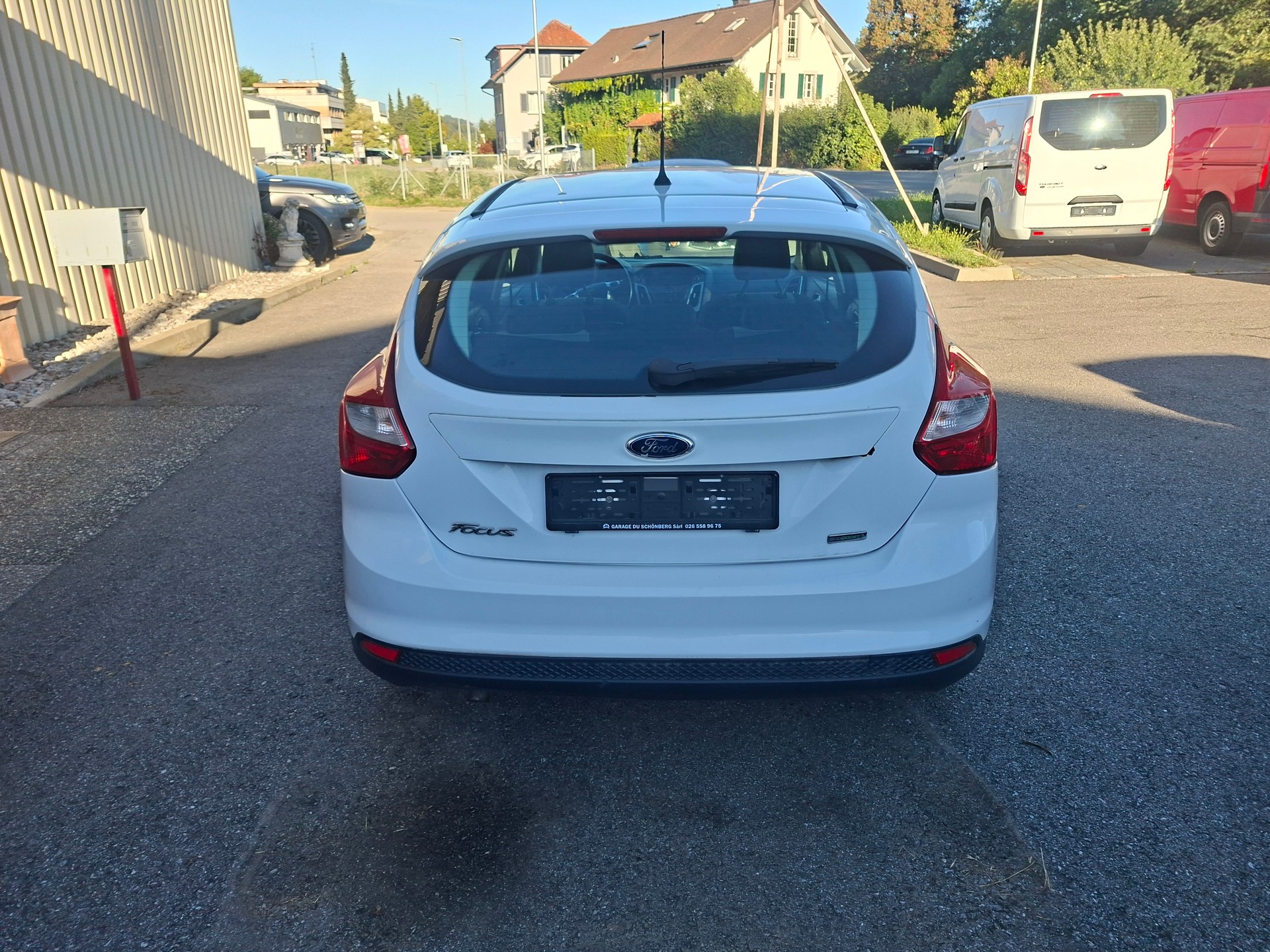 FORD Focus 1.0 SCTi Titanium-image-4