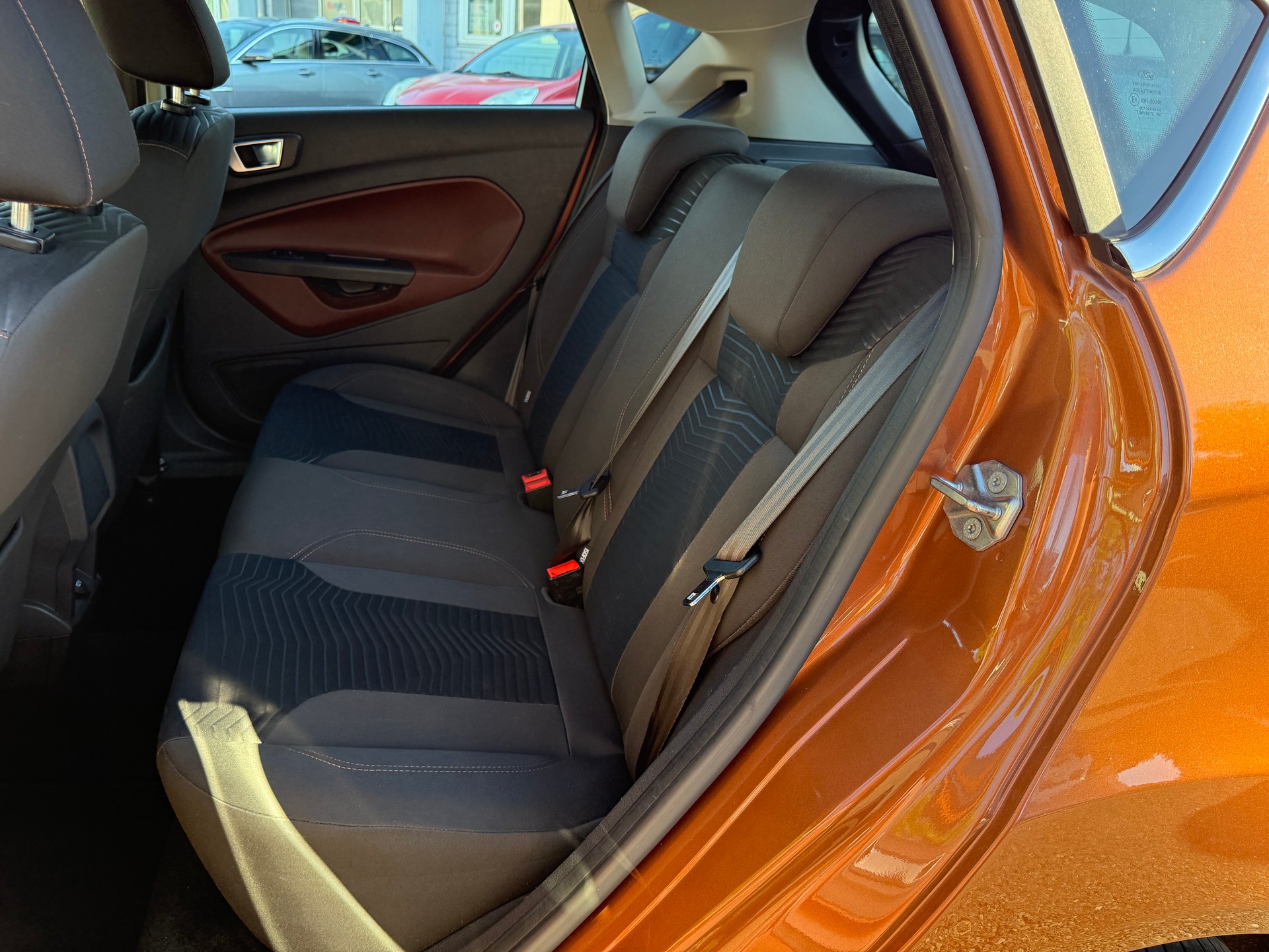 FORD Fiesta 1.0 SCTi Titanium PowerShift-image-8