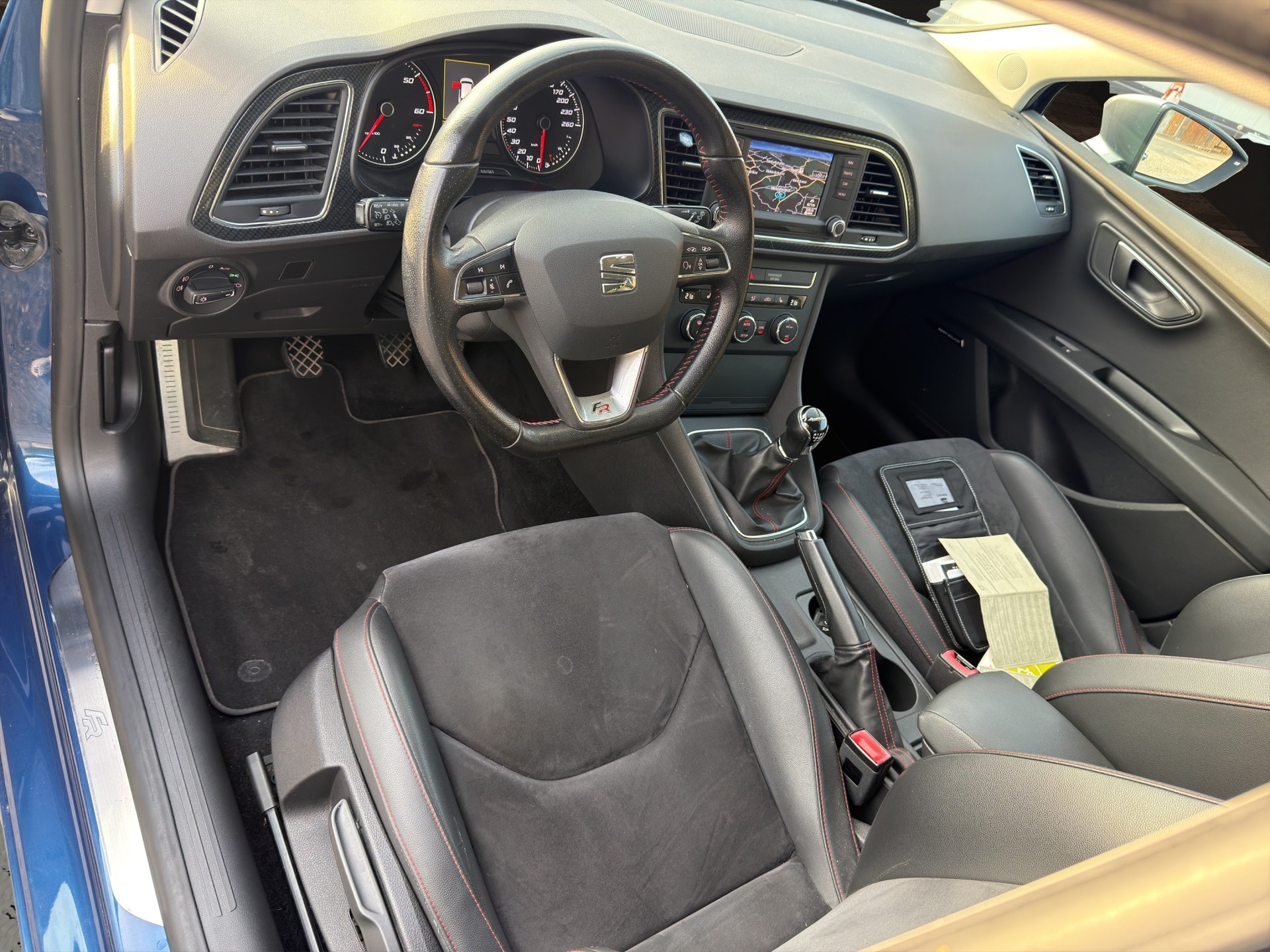 SEAT Leon ST 2.0 TDI FR Viva 4Drive-image-14